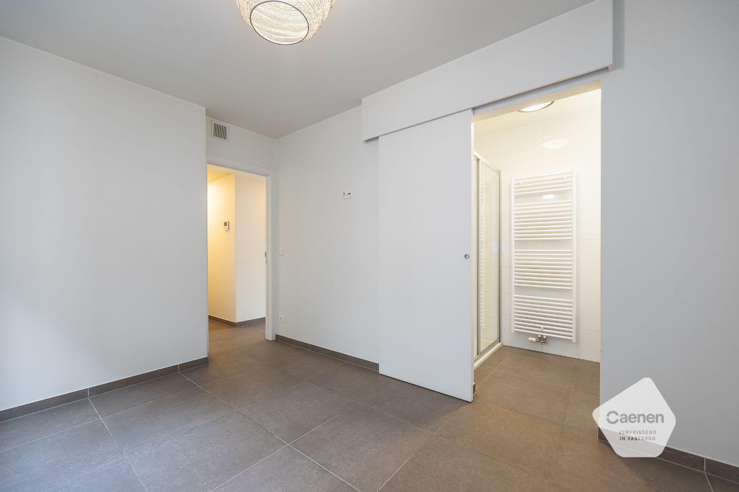 Eén slaapkamer appartement in centrum Oostende foto 12