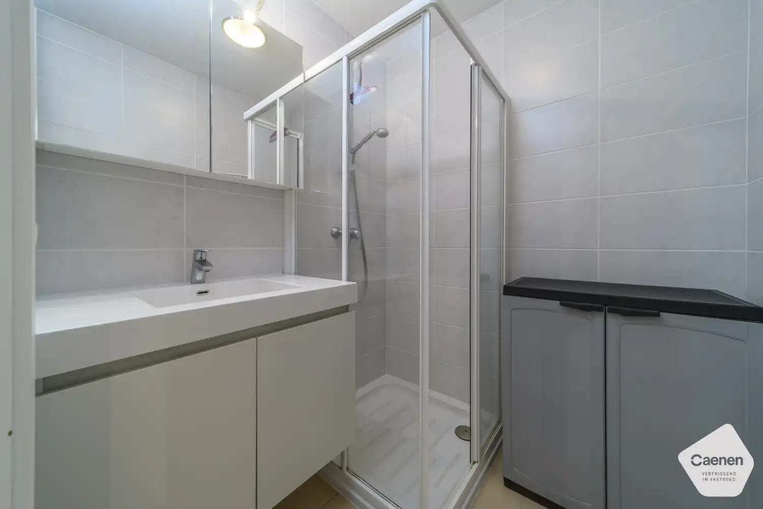 Heel recent, lichtrijk 1-slaapkamerappartement met zuidgericht terras op topligging nabij zee foto 12