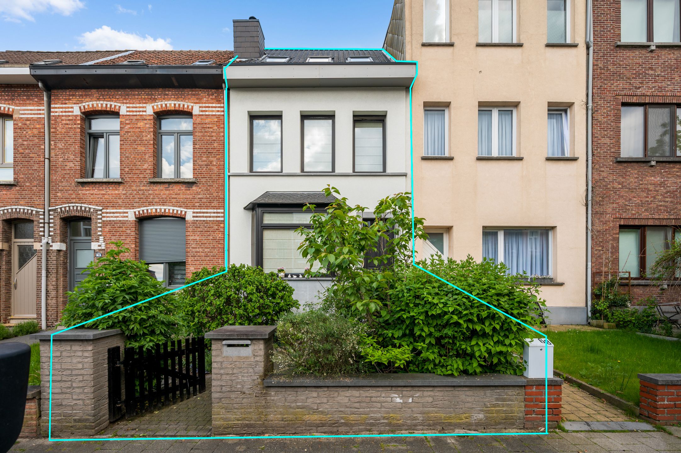 Fijne woning met verzorgde tuin  foto 2