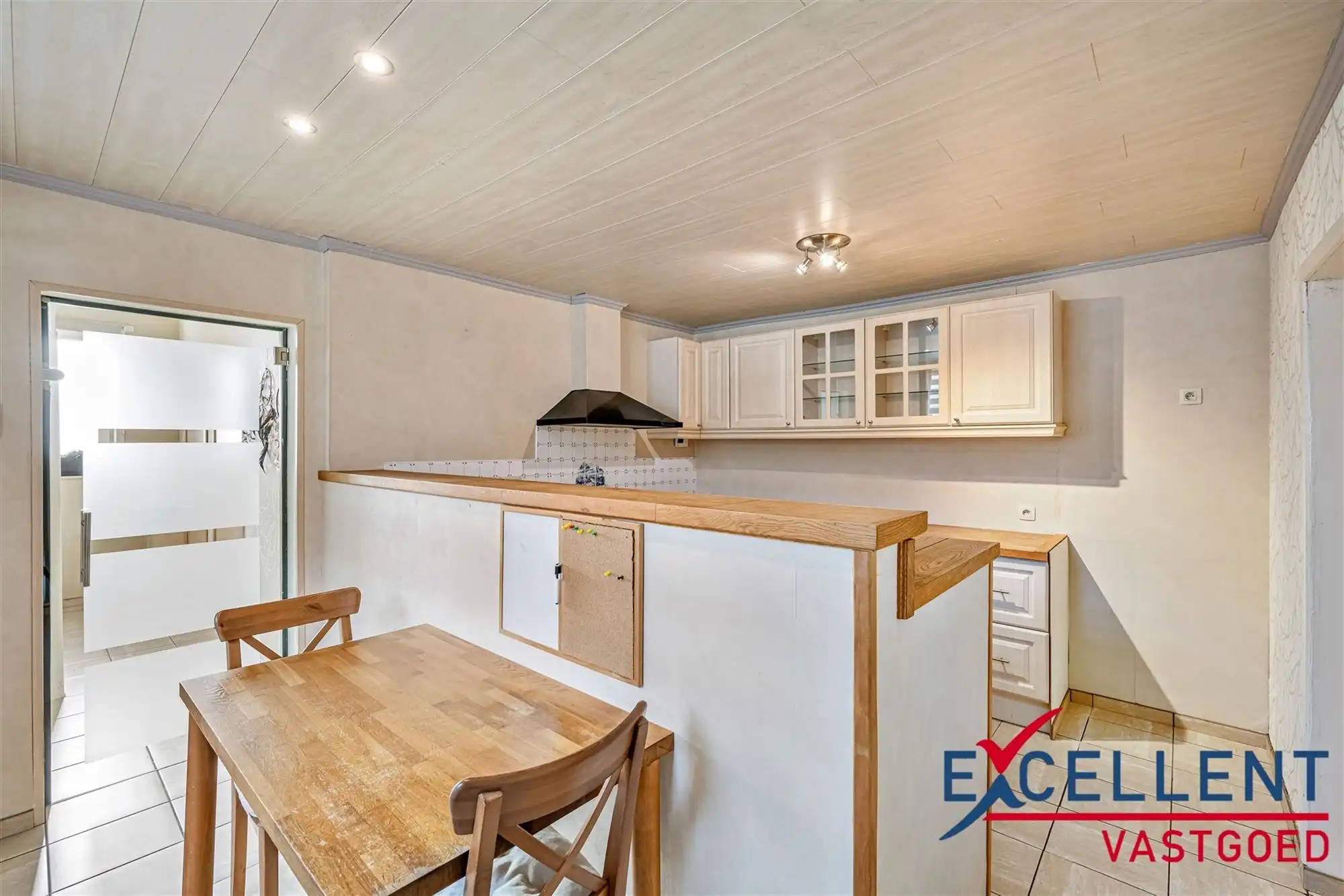 Instapklare halfopen bebouwing met stadstuin in Ronse! foto 4