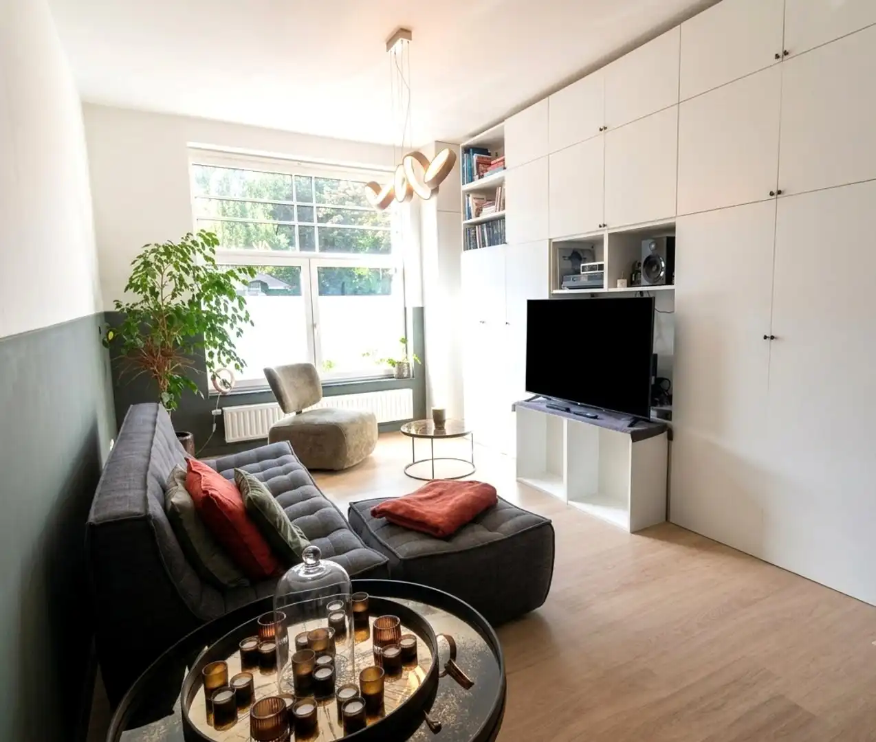 ENERGIEZUINIGE gerenoveerde woning foto 3