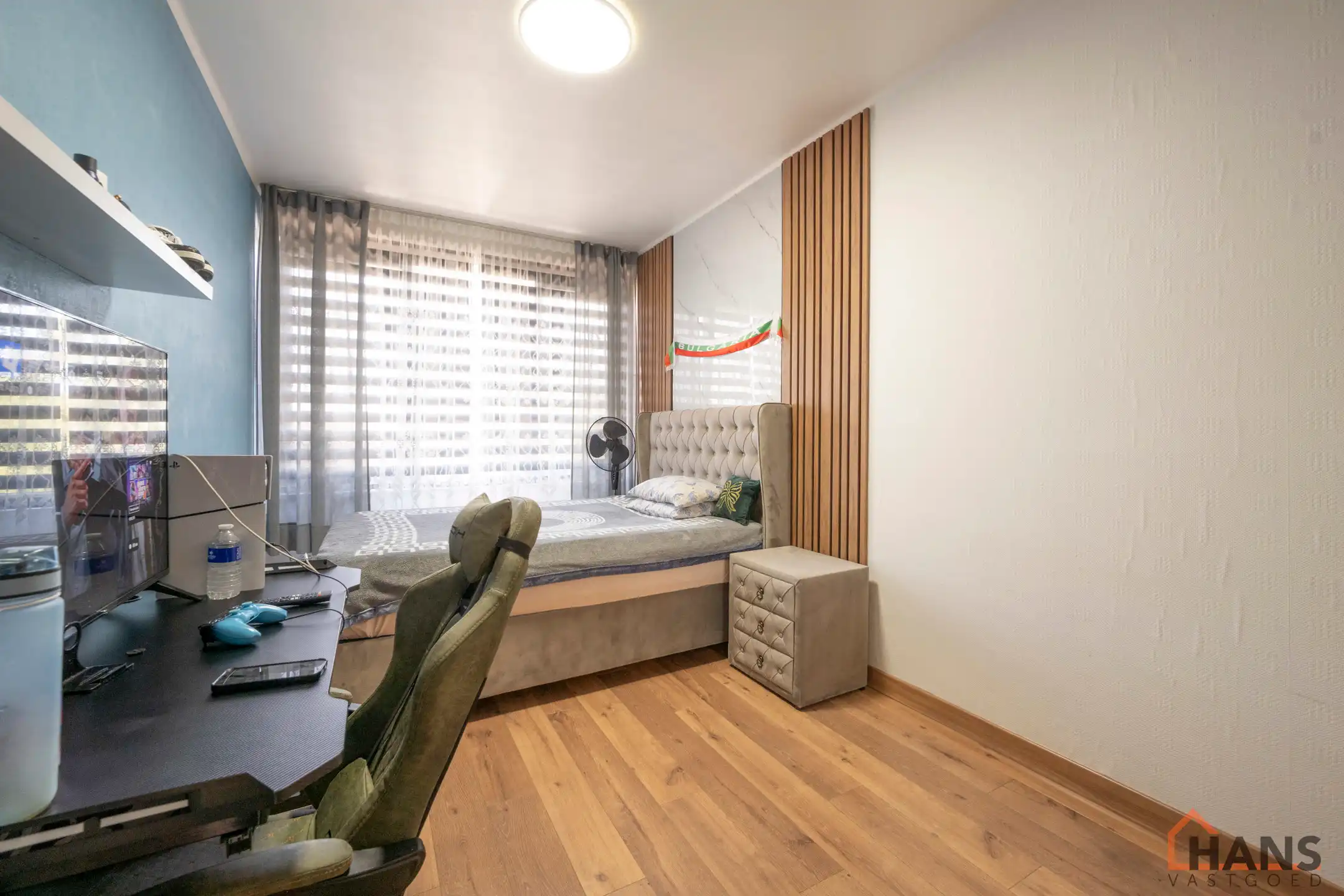 Instapklaar appartement met garage. foto 8