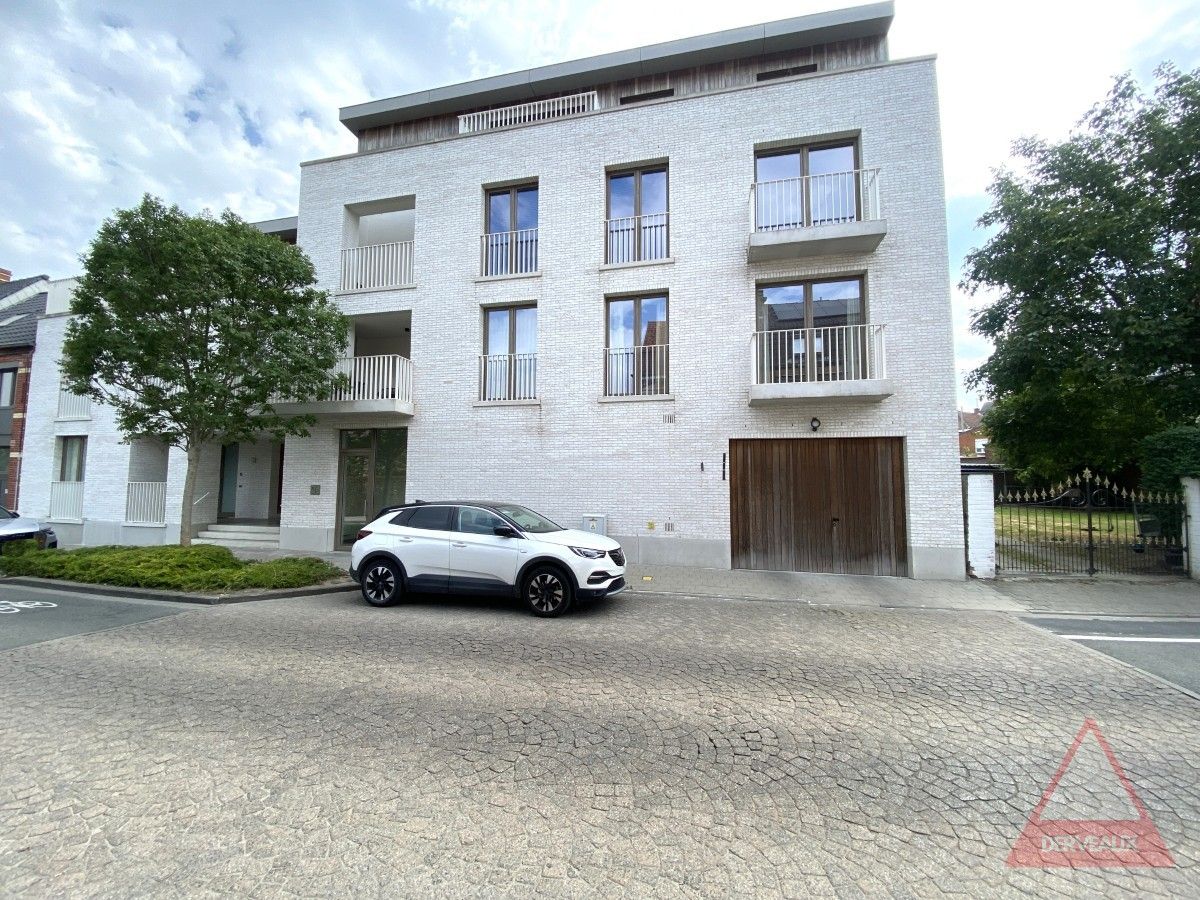 Rumbeke – Recent gelijkvloersappartement met terras foto {{pictureIndex}}