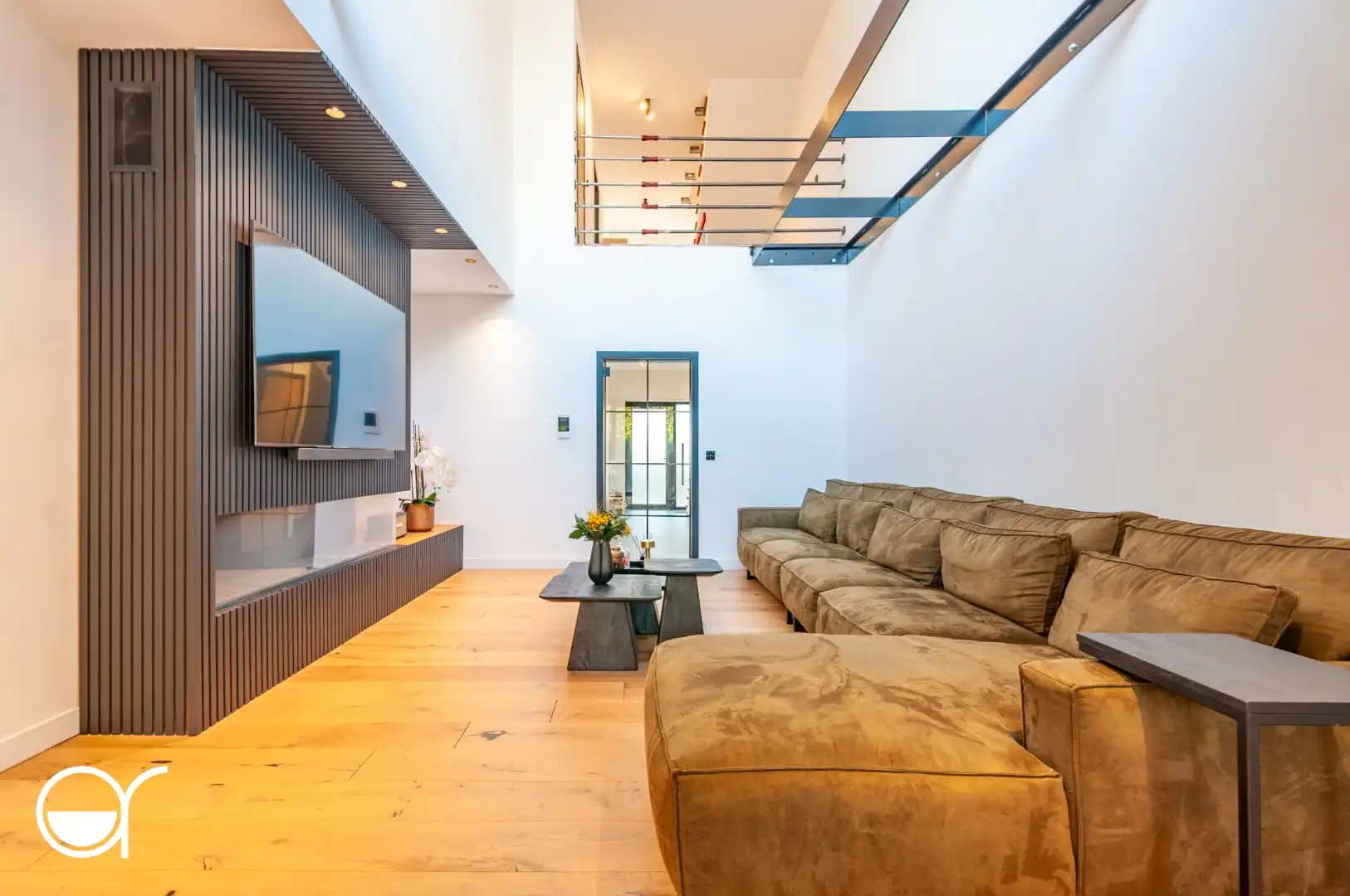 Ruime nieuwbouwwoning met vier slaapkamers in Sint-Amandsberg. foto 2