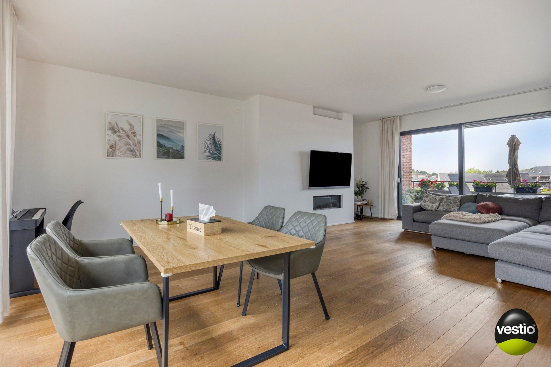 Luxueus dakappartement van 140 m² met 3 slaapkamers en 3 terrassen in hartje Hasselt. foto 7