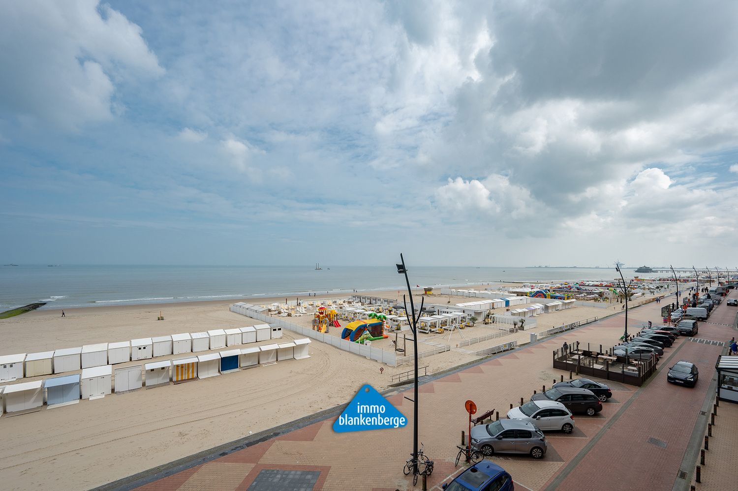 Prachtig Gerenoveerd 2 Slaapkamer Appartement met Adembenemend Zeezicht foto 20