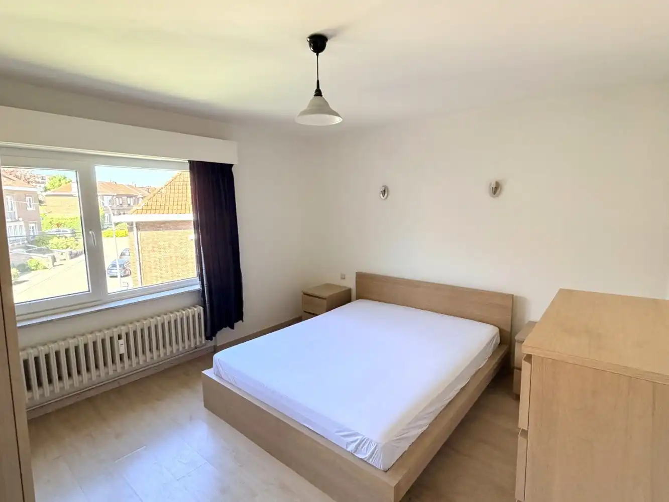 Instapklaar 2-slaapkamerappartement met terras en garagebox foto 6