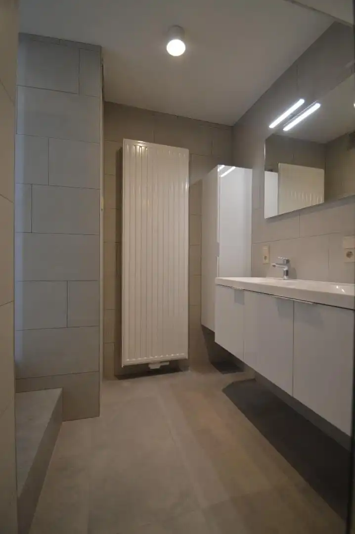 Uniek en luxueus duplex appartement (169 m²) met dakterras in de prachtig gerestaureerde historische "Hof de Mean" foto 8