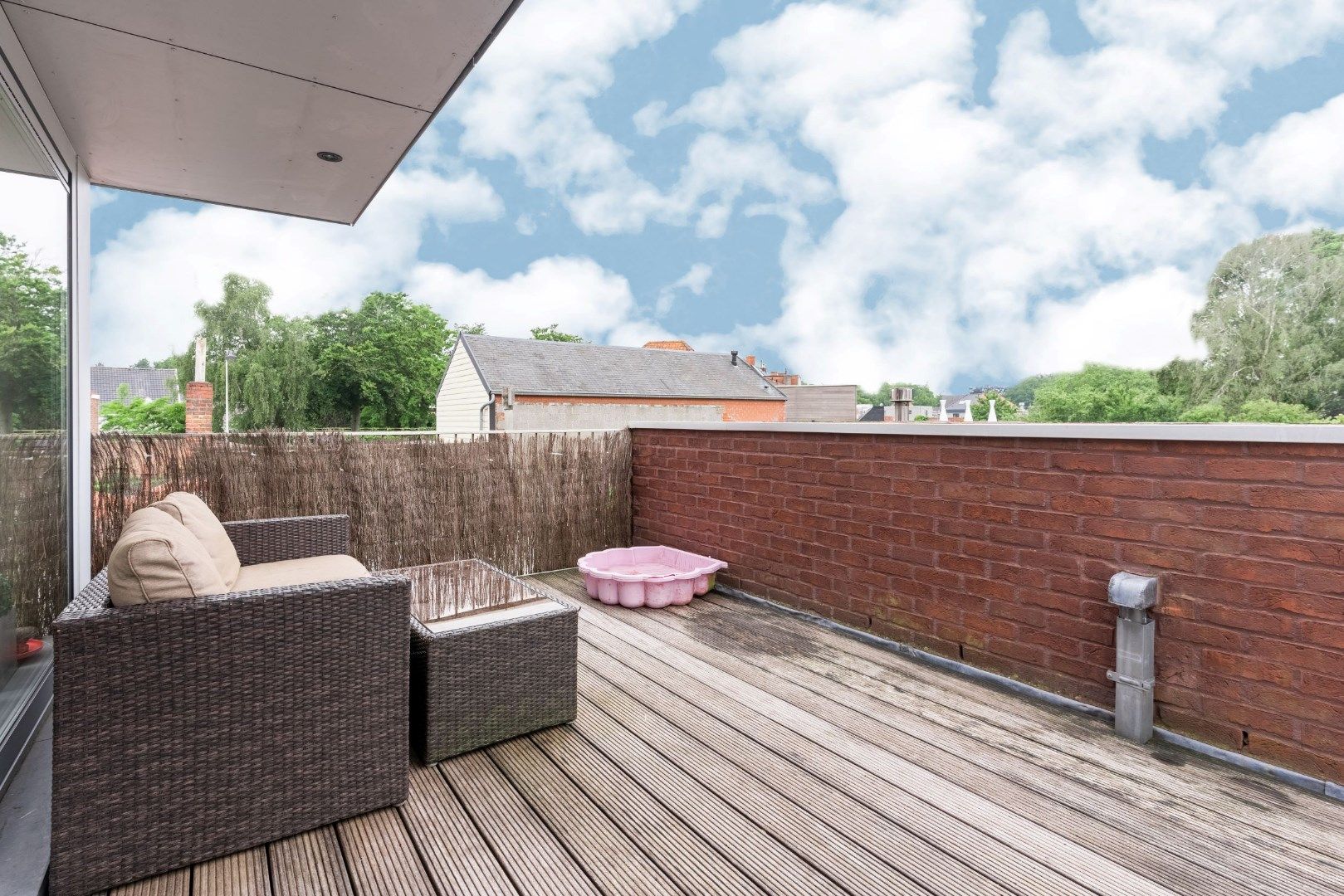 Gezellig en recent appartement op centrale ligging te Varsenare foto 12