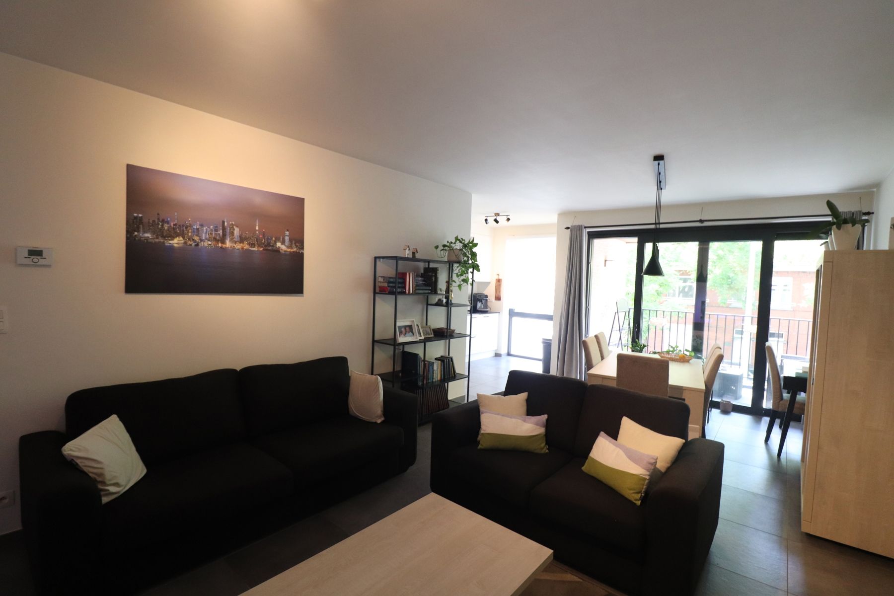 Een mooi afgewerkt appartement op de eerste verdieping rechts - met overdekt terras foto 3