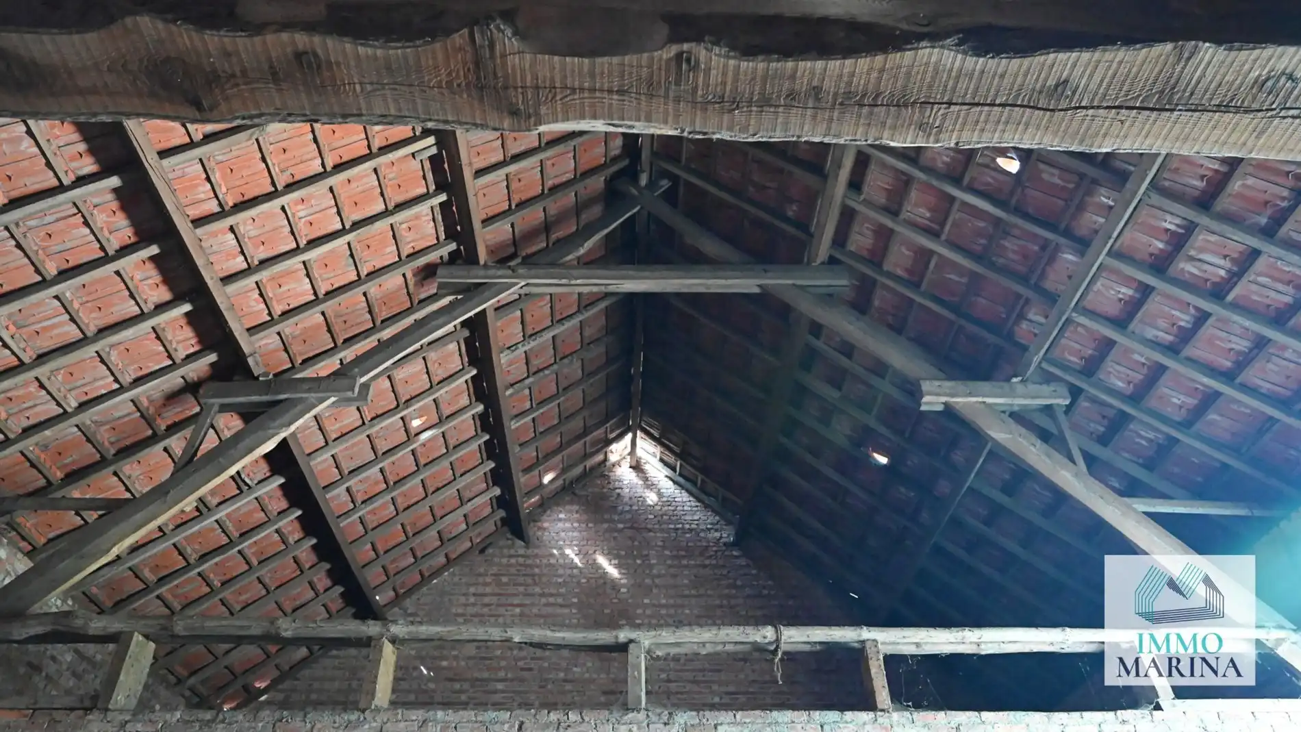 Renovatie of verkaveling: ruime langgevelhoeve op 18a te Betekom  foto 15