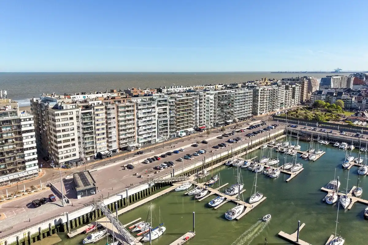Perfect onderhouden appartement aan de jachthaven foto {{pictureIndex}}