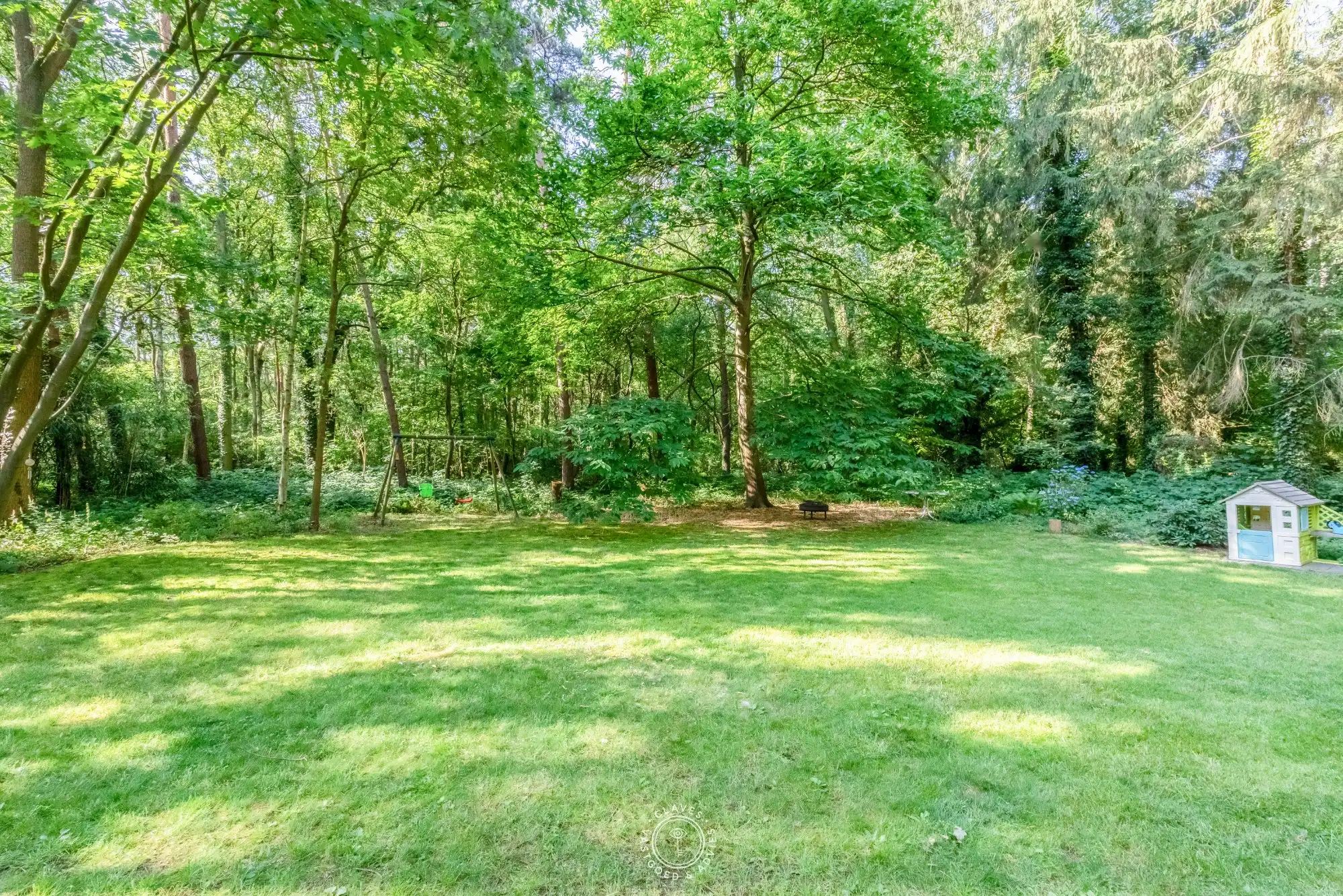Potentiële parel om betoverend te wonen foto 21
