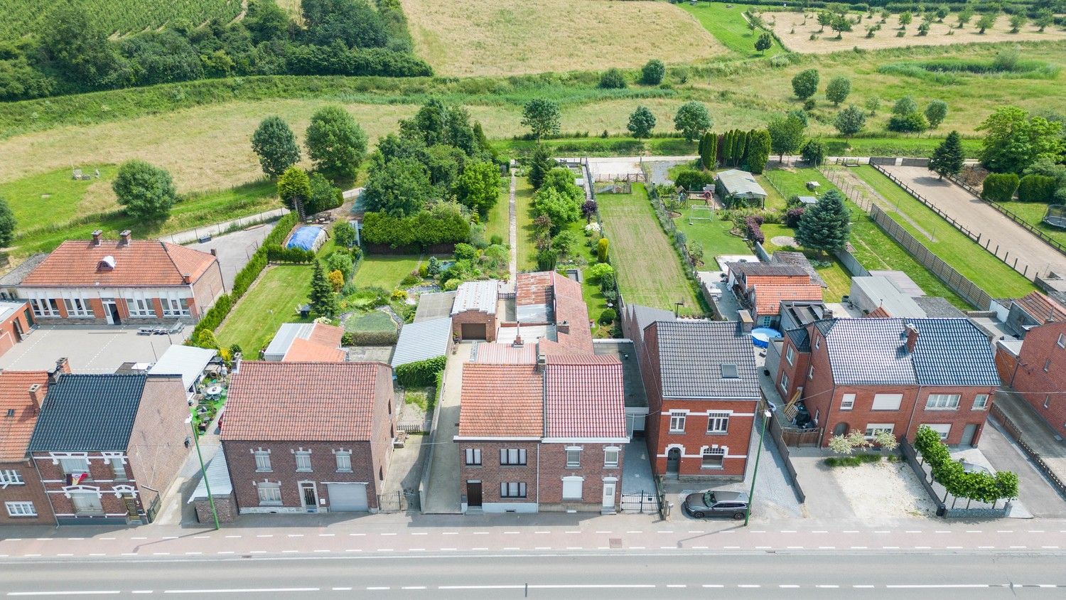 Ruime woning (HO) met 2 grote slaapkamers, garage en tuin foto 25