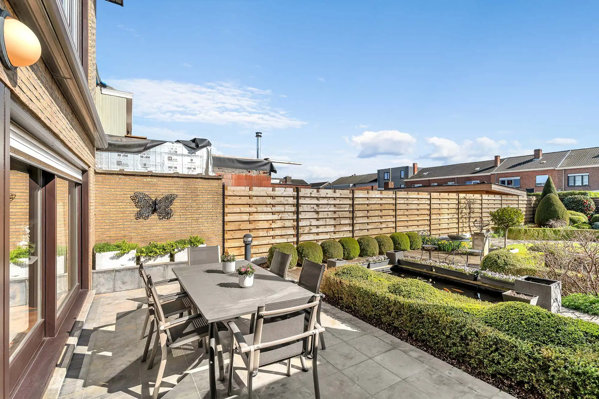 Gezellige woning met grote tuin in Deinze foto 14
