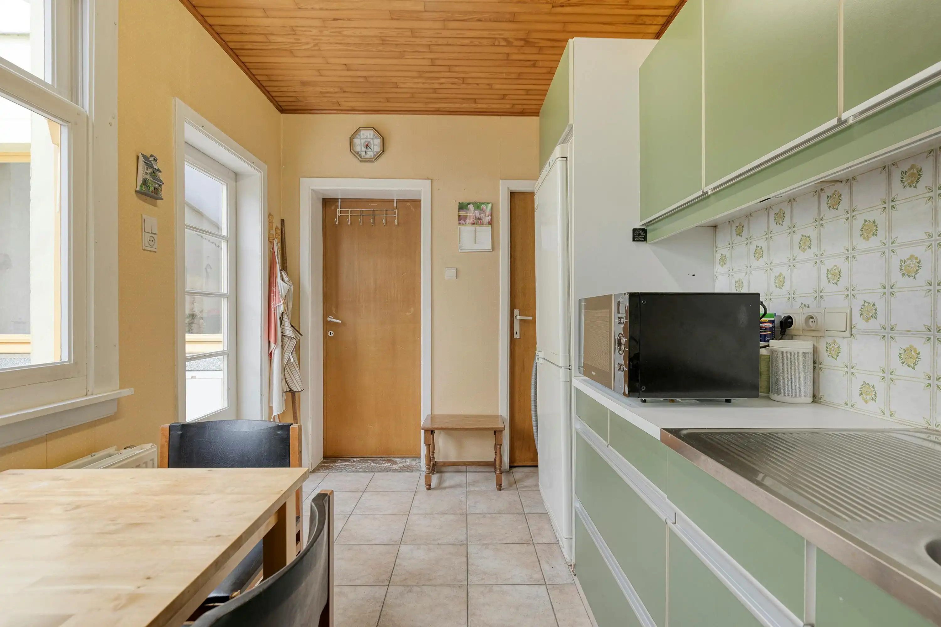 Huis met veel potentieel te koop in Borsbeek!  foto 7