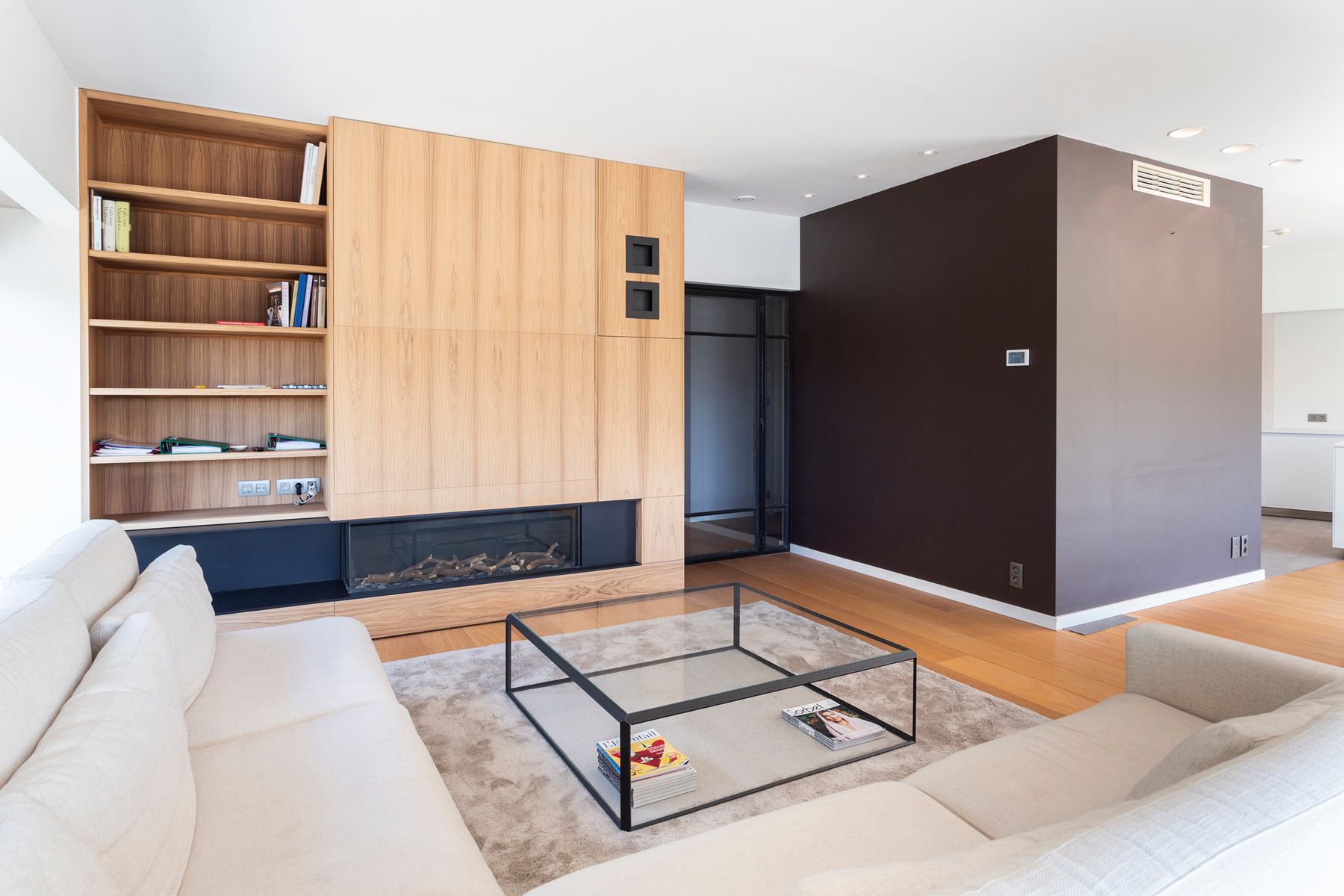 Bemeubeld 3-slaapkamer appartement op het Eilandje foto 4