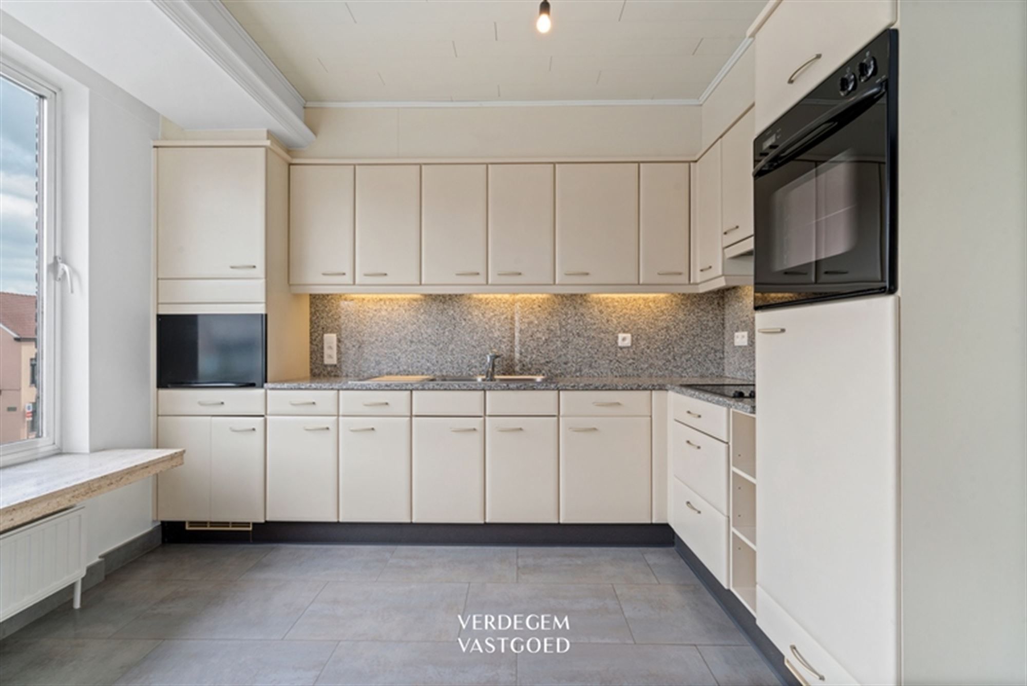 Ruim en centraal gelegen appartement met 2 slaapkamers  foto 5