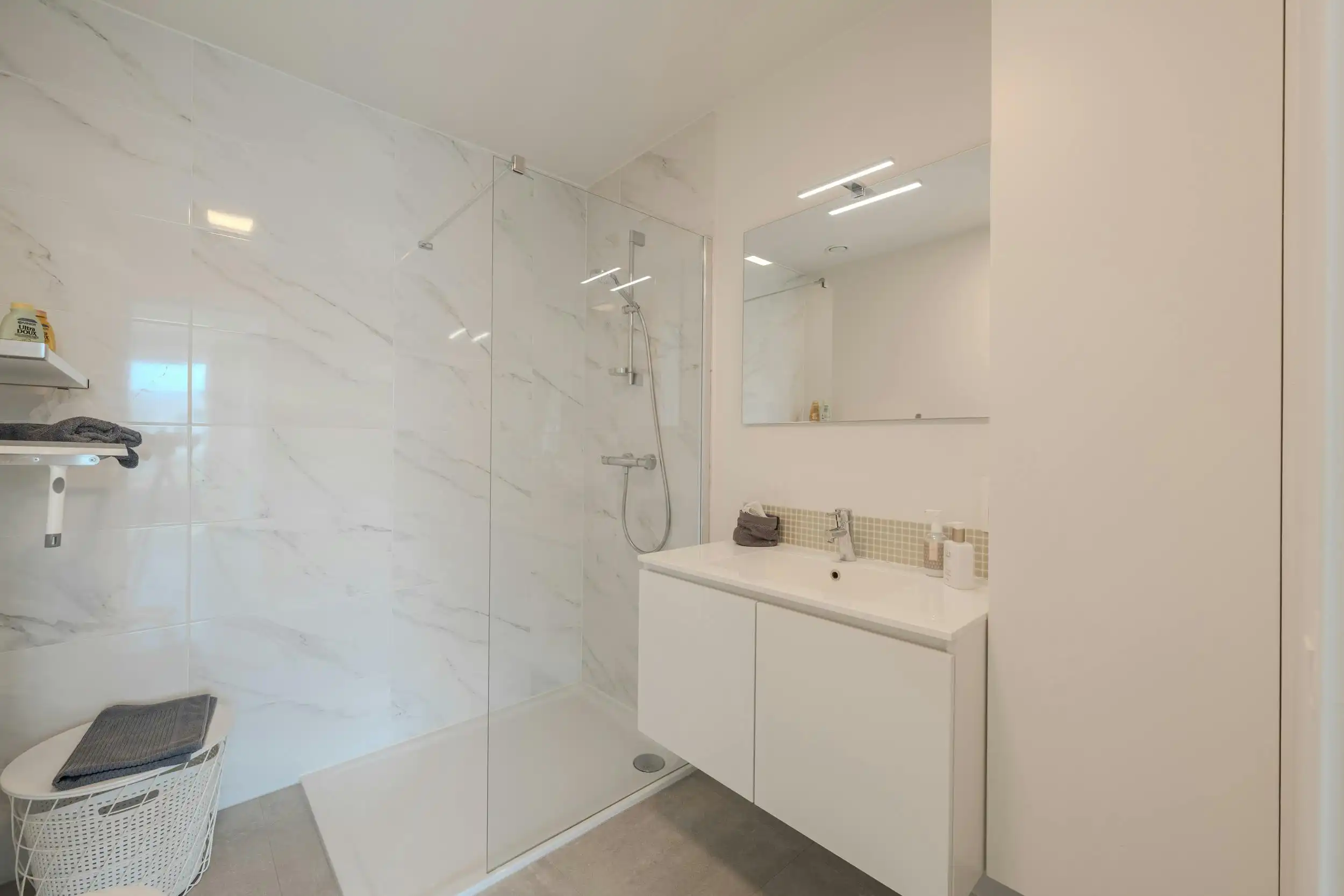 Prachtig 1-slaapkamer appartement met ruim terras foto 9