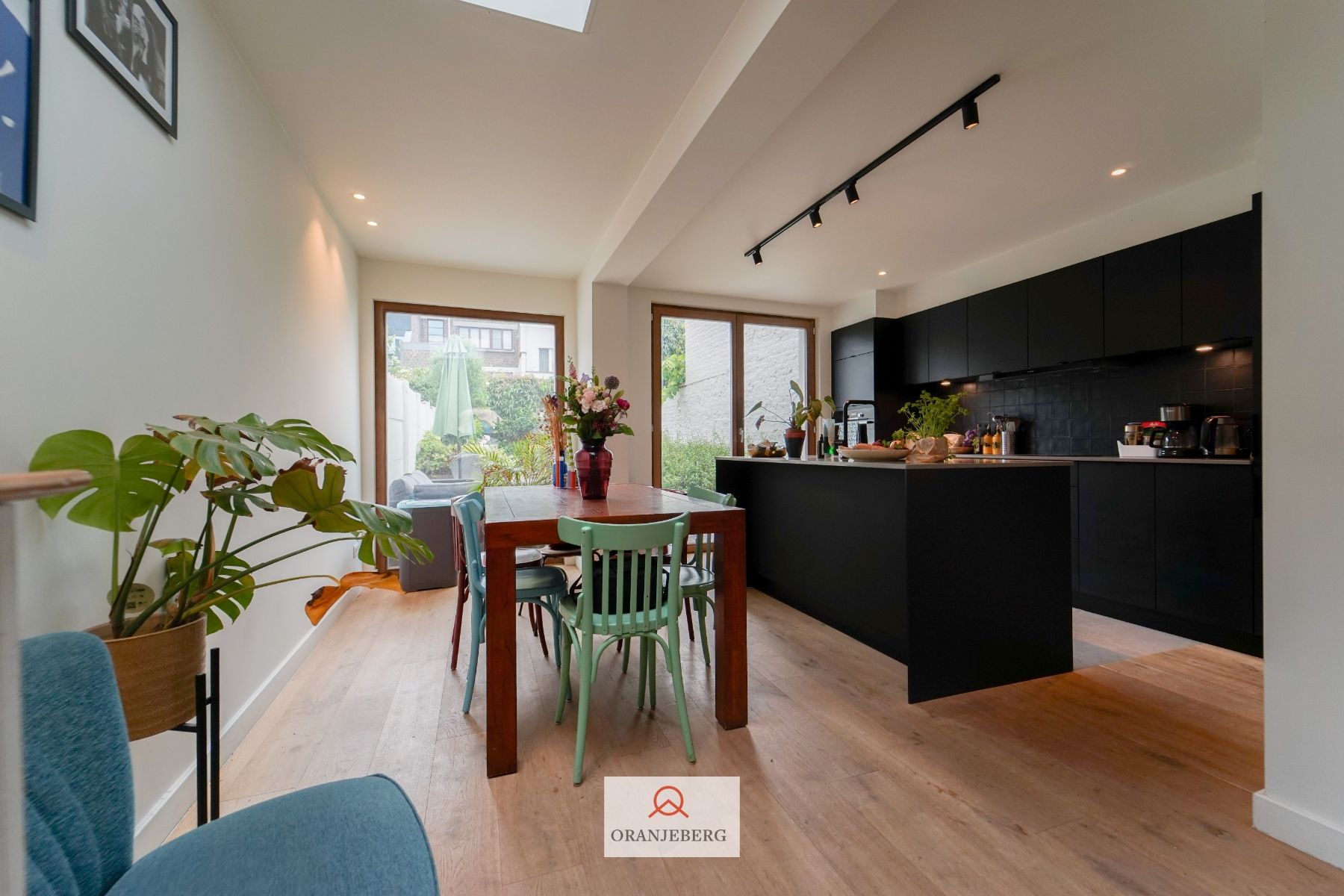 Gerenoveerde herenwoning met 4 slpk's vlakbij Muinkpark foto 7