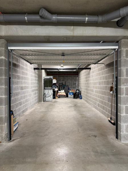 Centrum Izegem - Instapklaar Appartement met dubbele garage foto 15