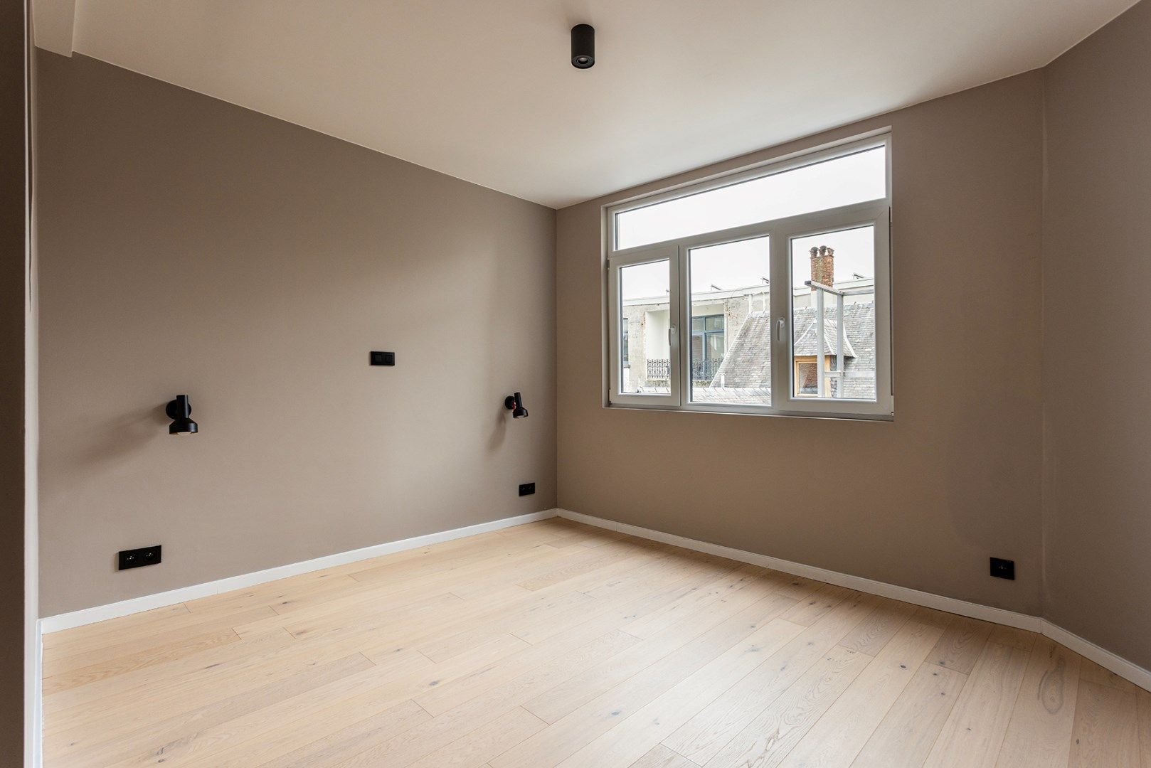 Prachtig gerenoveerd appartement (71m²) met dakterras (40m²)! foto 8