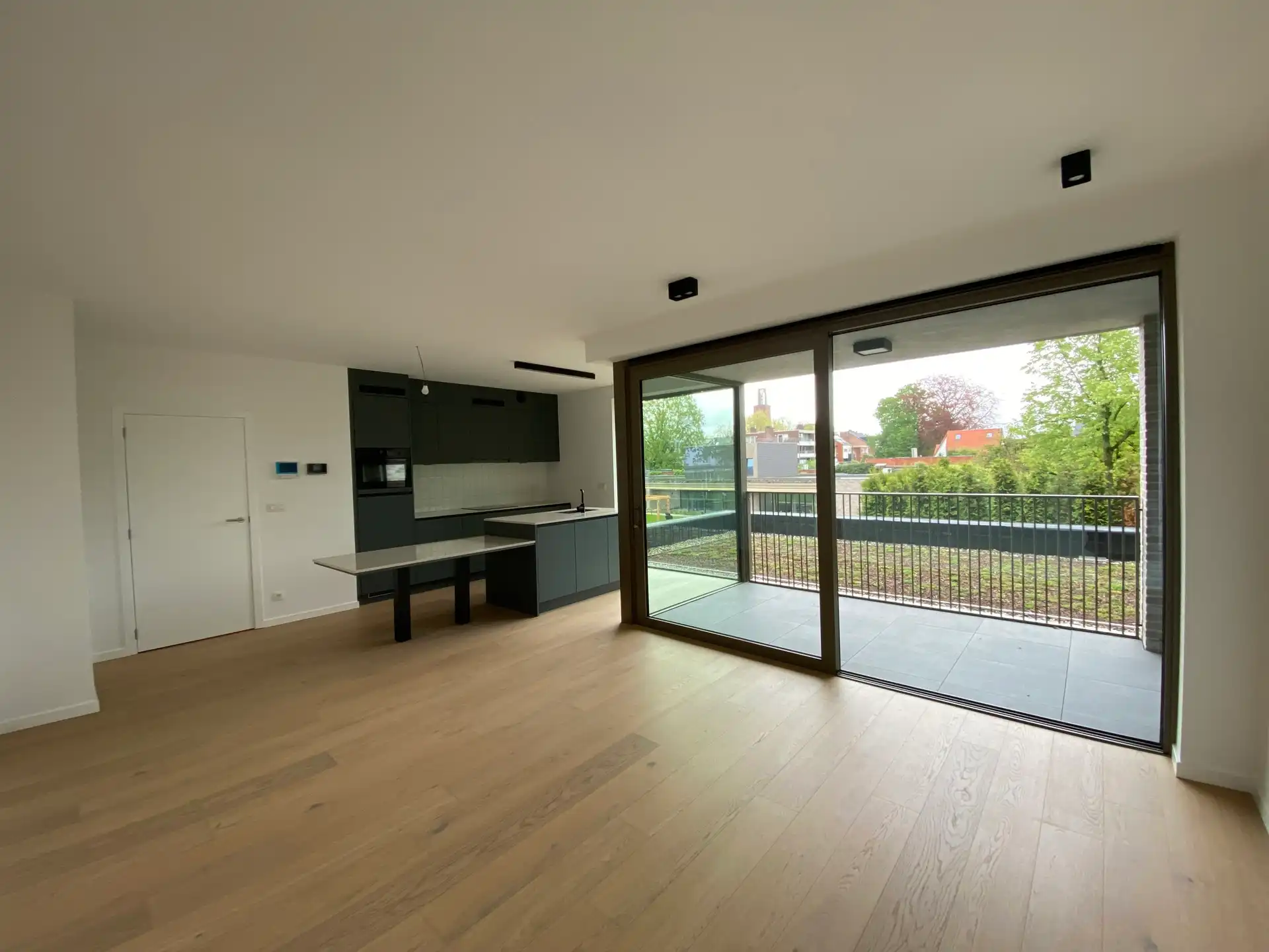 NIEUWBOUWAPPARTEMENT met terras +parking in Heilig- Hartwijk foto 6