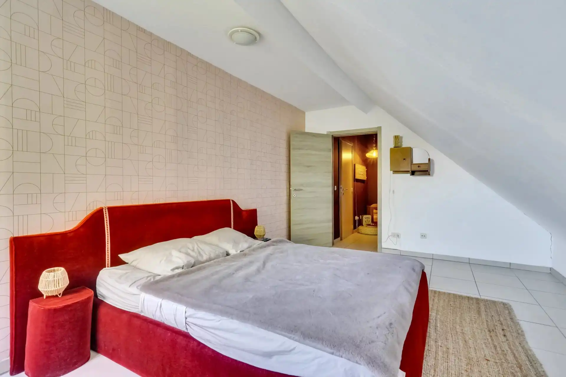 Zeer ruim Duplexappartement met 2 slaapkamers en ruim terras foto 9