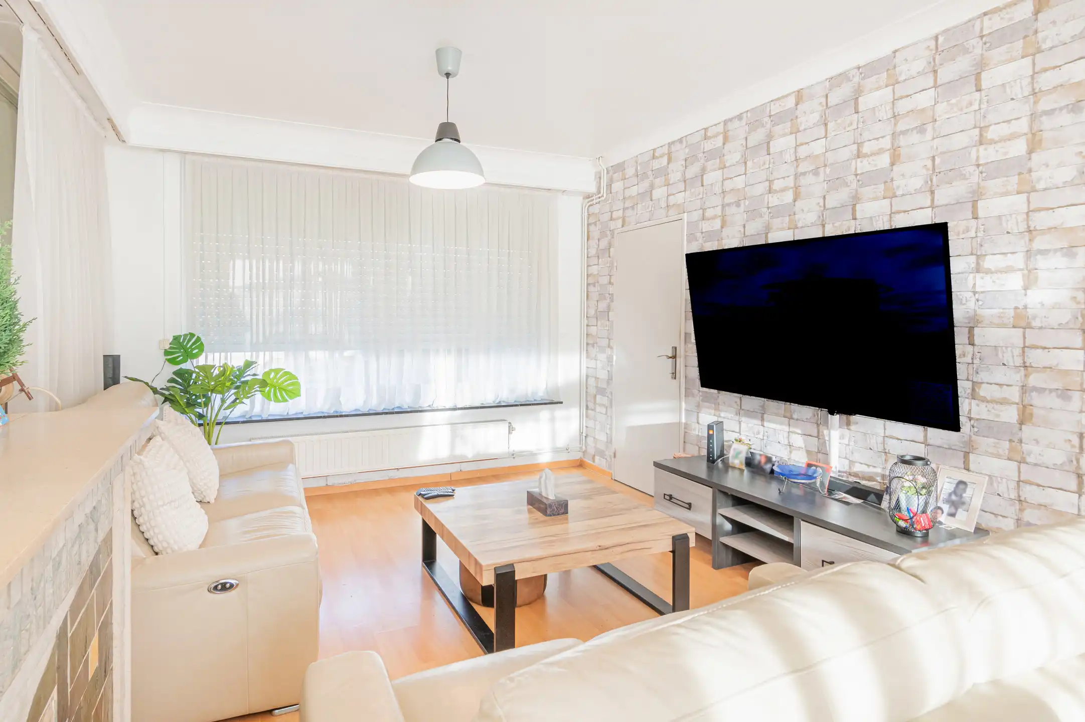 Knusse te renoveren gezinswoning in kindvriendelijke wijk foto 8