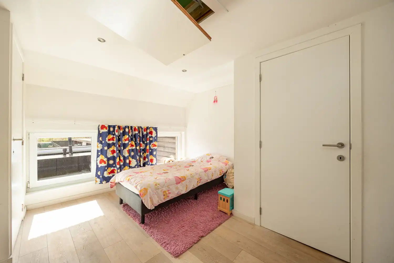 Charmante en instapklare starterswoning met grote Zuid-tuin foto 21