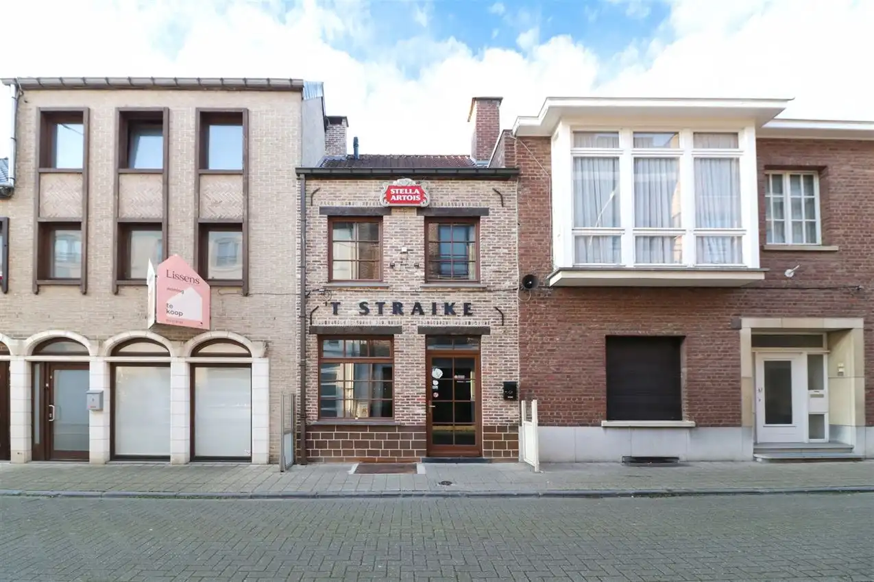 Gekend bruin café in hartje Scherpenheuvel foto 2