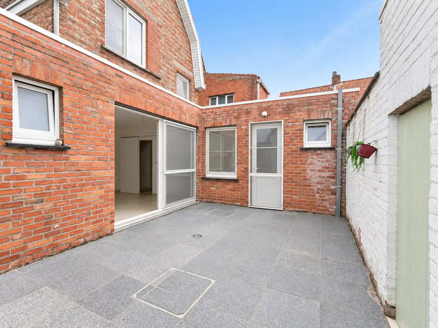 Toffe woning met mini-garage vlakbij Brugge-centrum foto 6