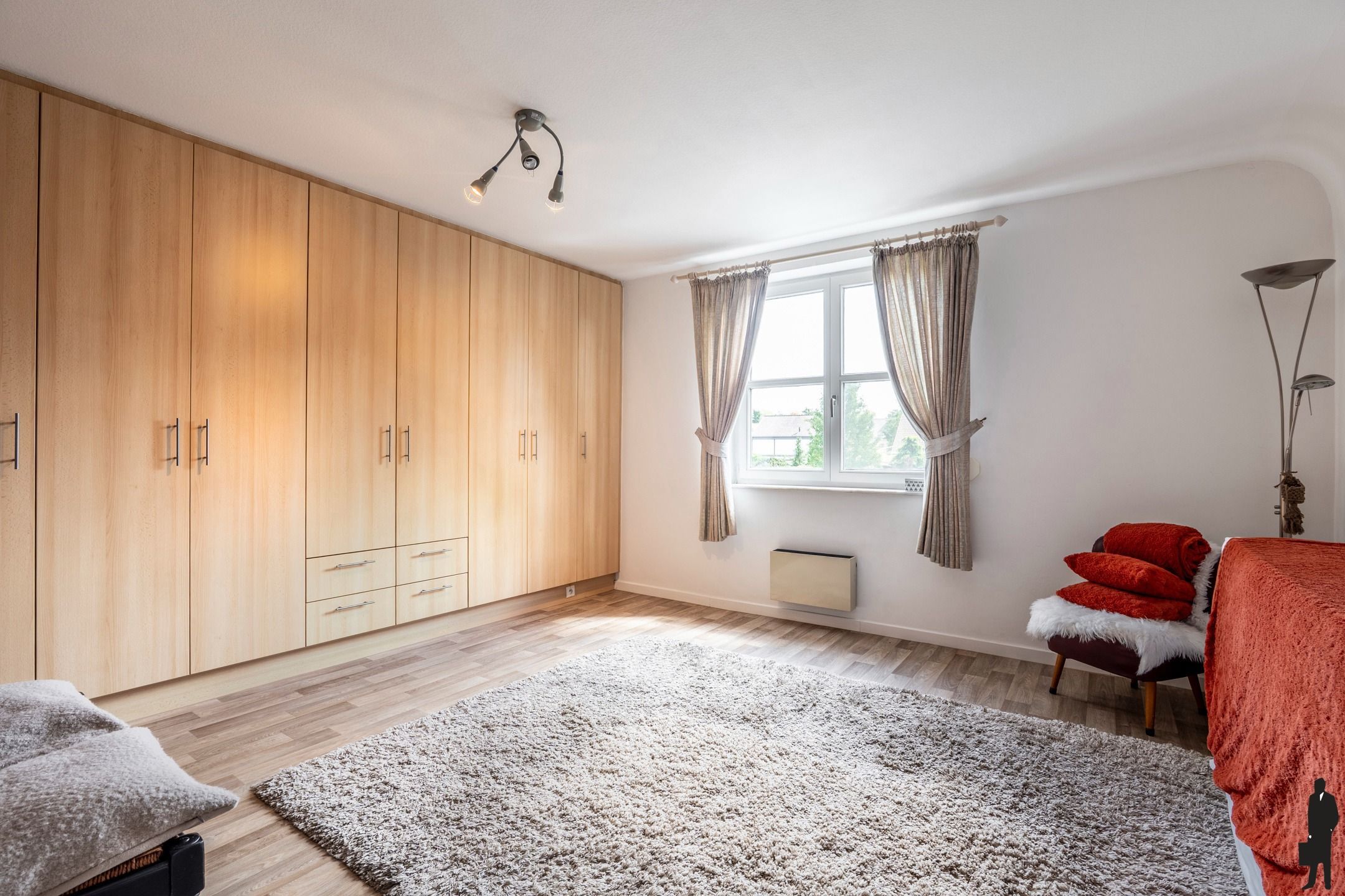Lichtrijke villa, vlakbij natuur met 3 slpk. op zuidperceel foto 16