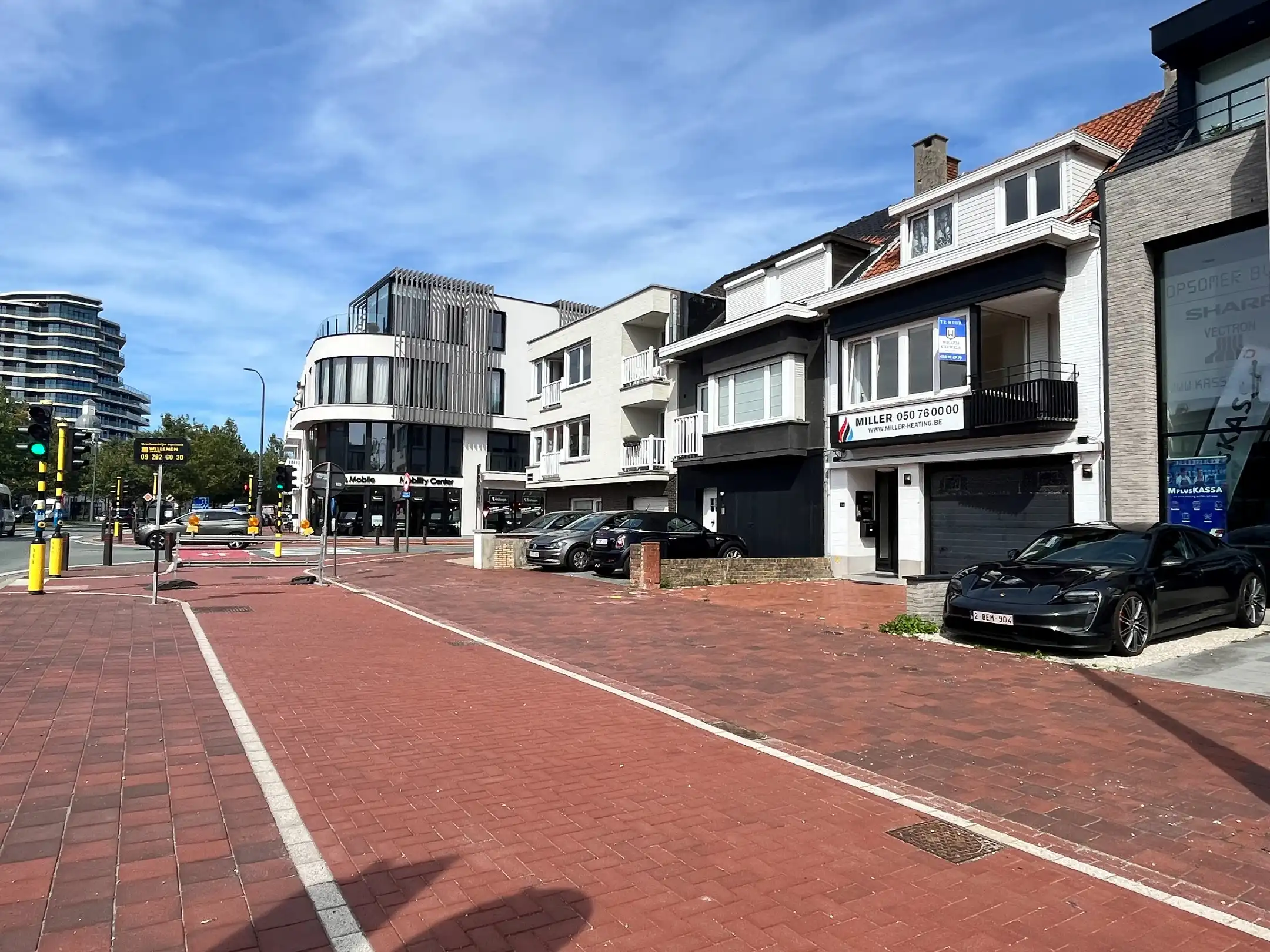 Garagebox met 2 staanplaatsen te Natiënlaan (Knokke) foto 3