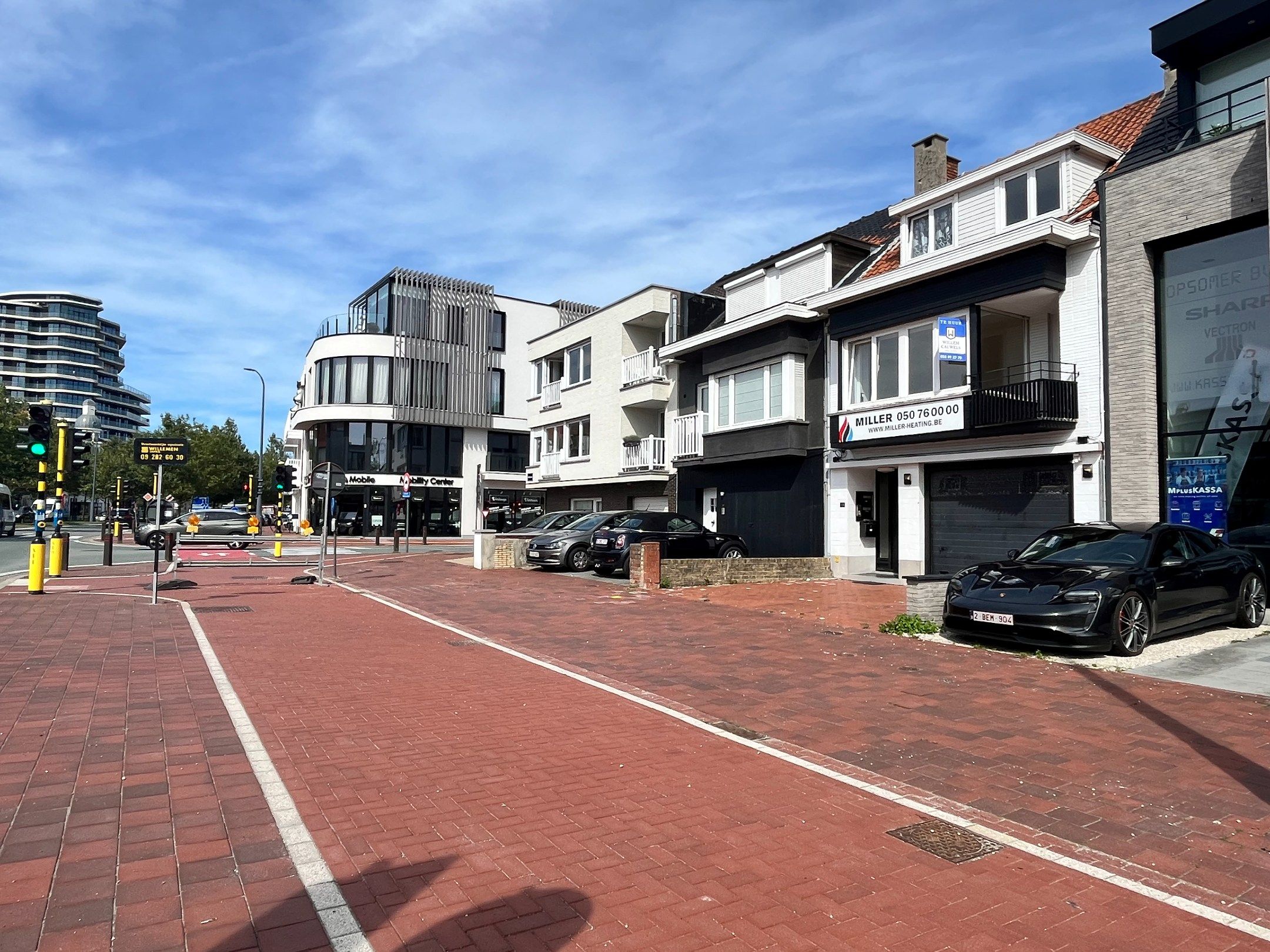 Garagebox met 2 staanplaatsen te Natiënlaan (Knokke) foto 3
