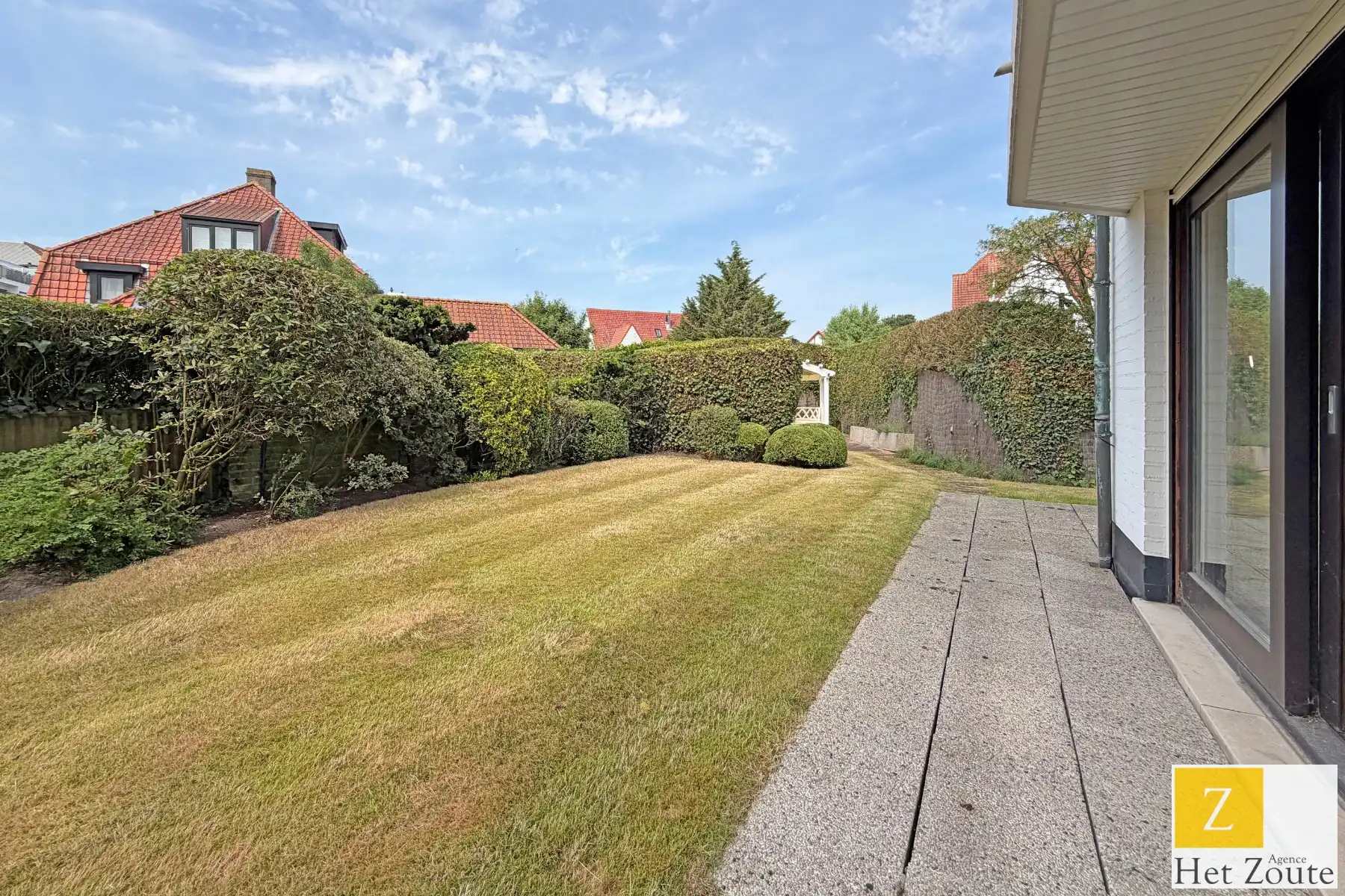 Hoekappartement met uitzonderlijke tuin op topligging foto {{pictureIndex}}