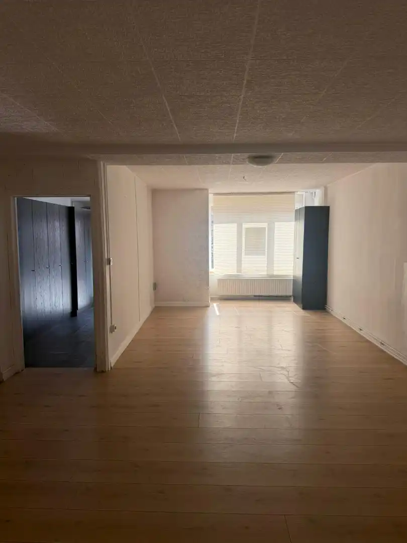 Ruime woning met 5 slaapkamers te huur – Oostende (Konterdam) foto 3