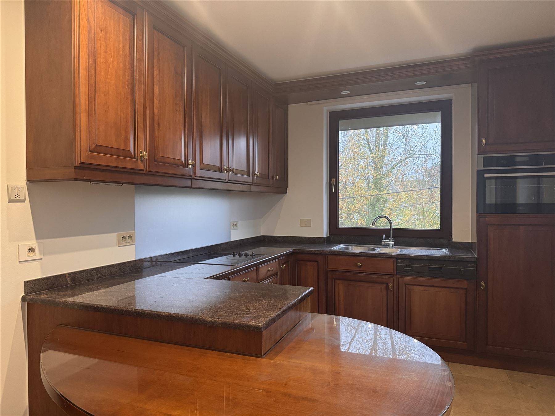 Luxe appartement is rustig gelegen te Anzegem met een groot terras van 23m² foto 5