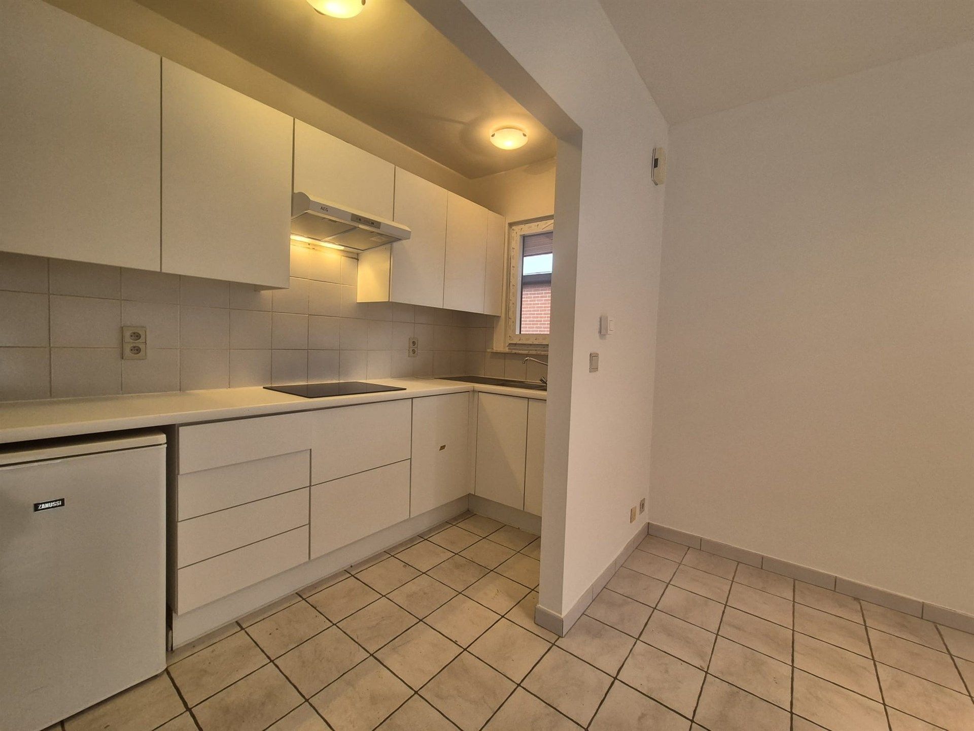 Opgeknapt 1-slaapkamer appartement op de eerste verdieping. foto 11