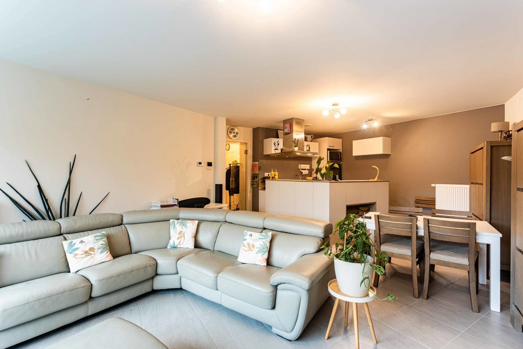 Appartement te koop in centrum van Geraardsbergen foto 2