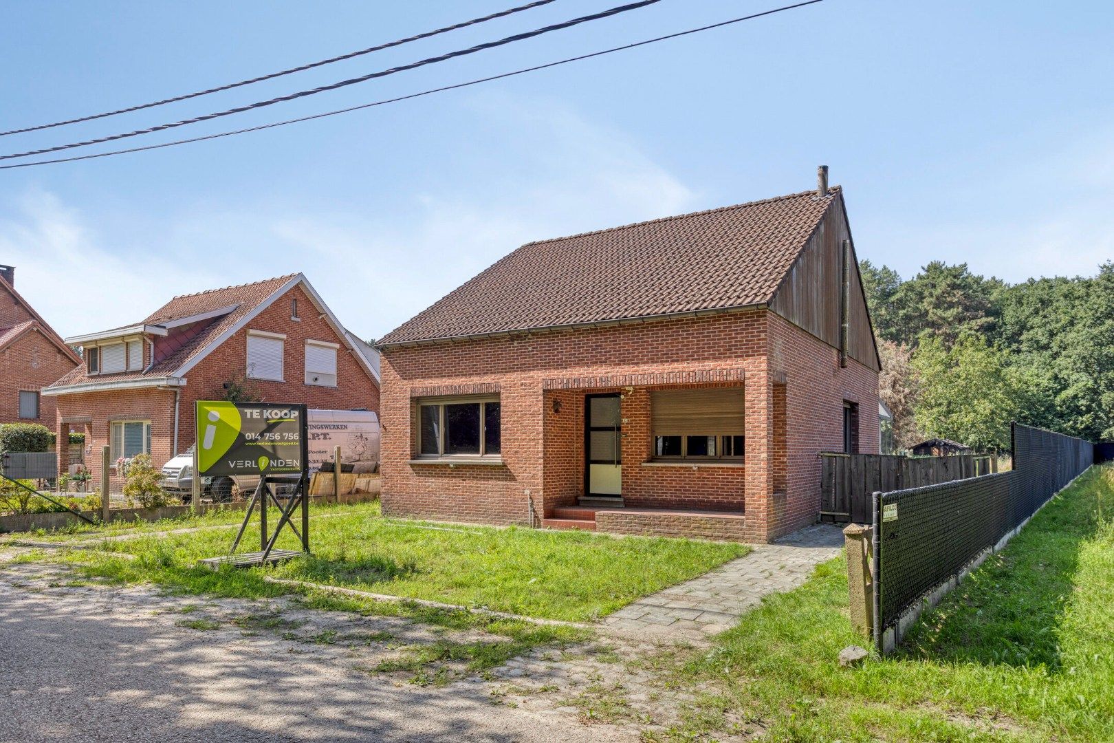 Hoofdfoto van de publicatie: Te renoveren woning, rustig en landelijk gelegen op 1.265 m² nabij het centrum !