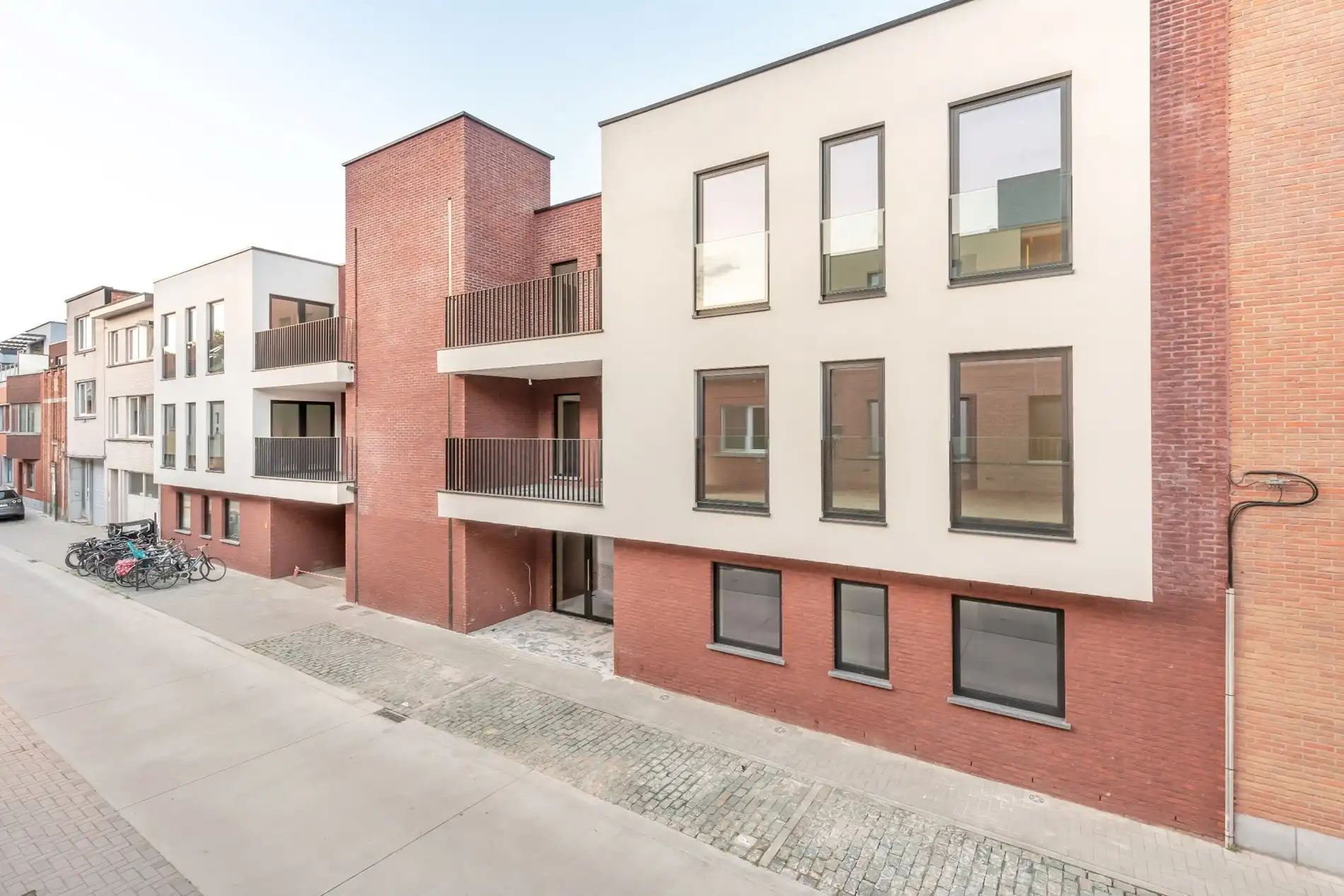 Ondergrondse parkeerplaatsen op centrumlocatie! foto 9