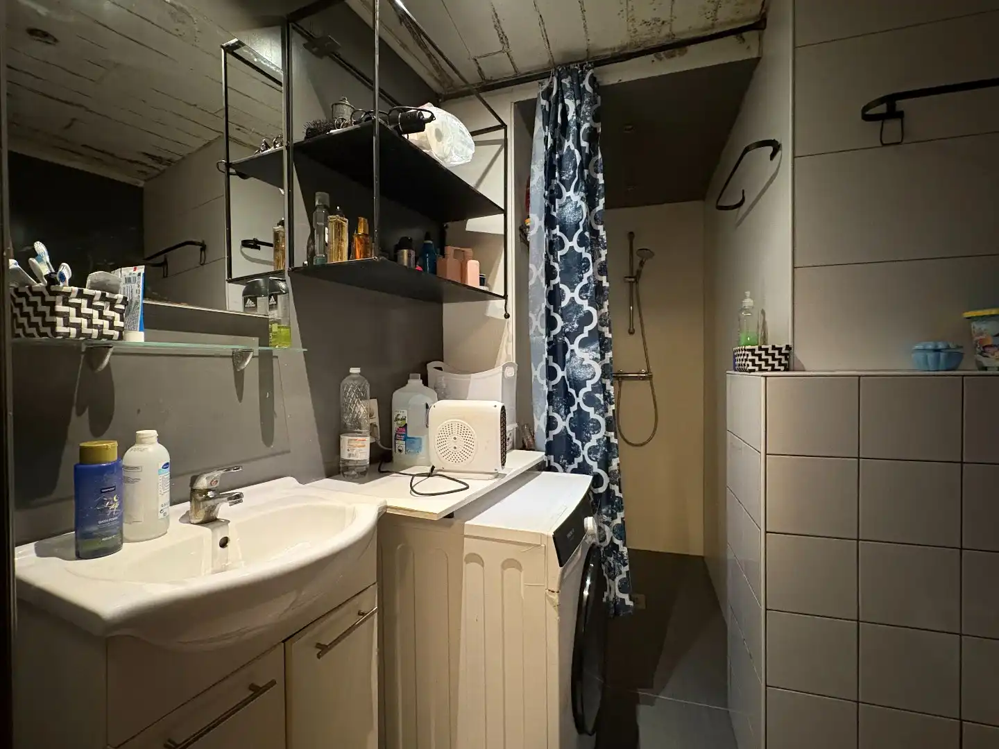 Te renoveren woning te koop in Oostrozebeke met 3 slaapkamers!  foto 8