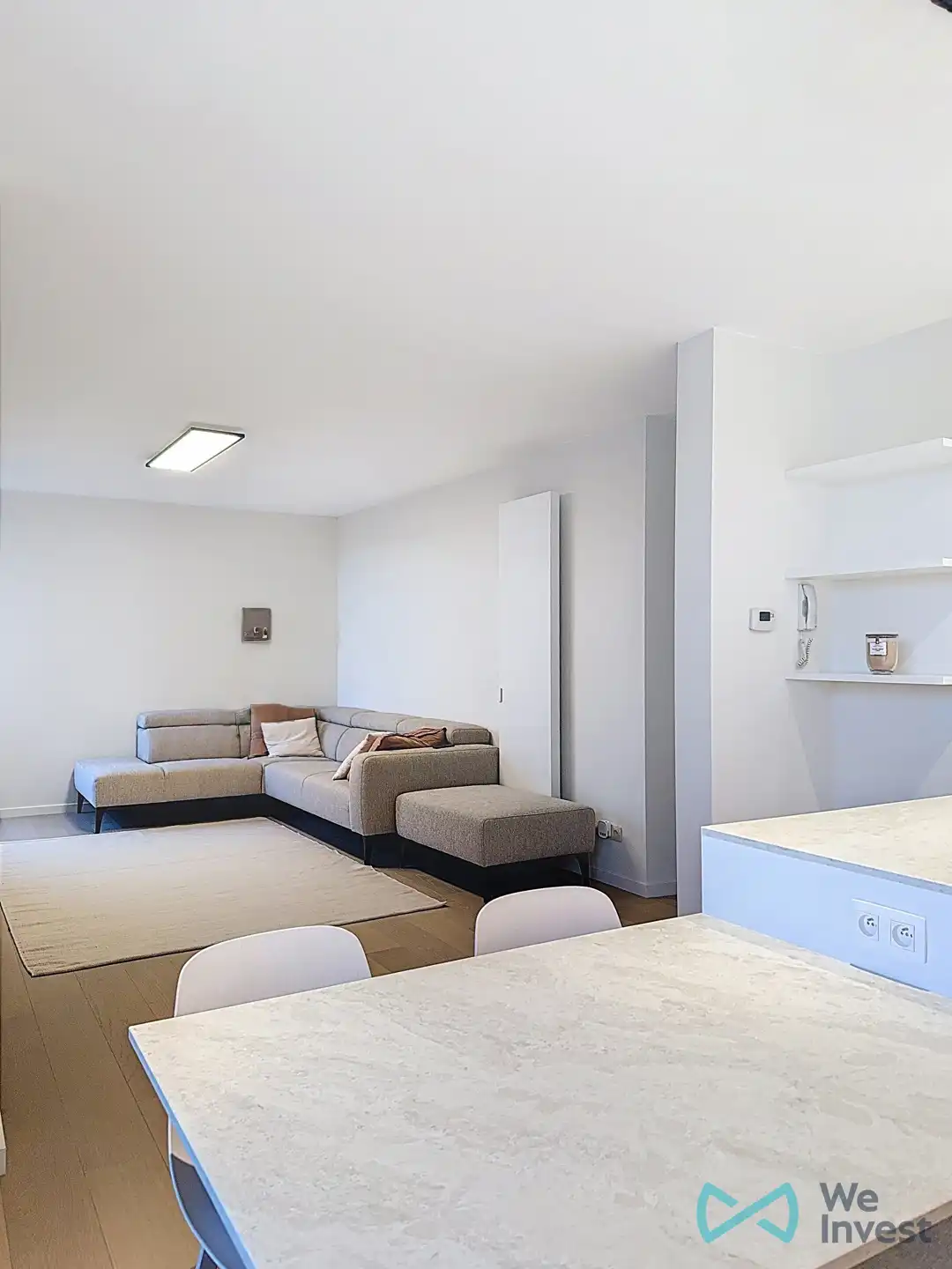 Instapklaar, centraal gelegen appartement met 2 slaapkamers foto 2