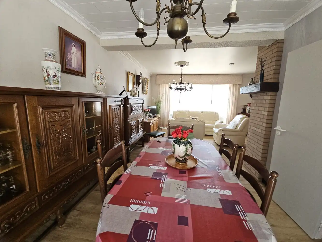 Woning met 4 slaapkamers en garage foto 11