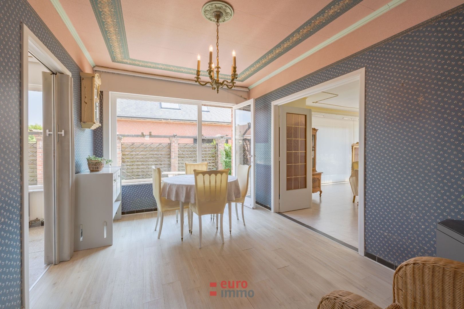 Te renoveren villa op toplocatie aan het Leopold II Park in Nieuwpoort foto 11