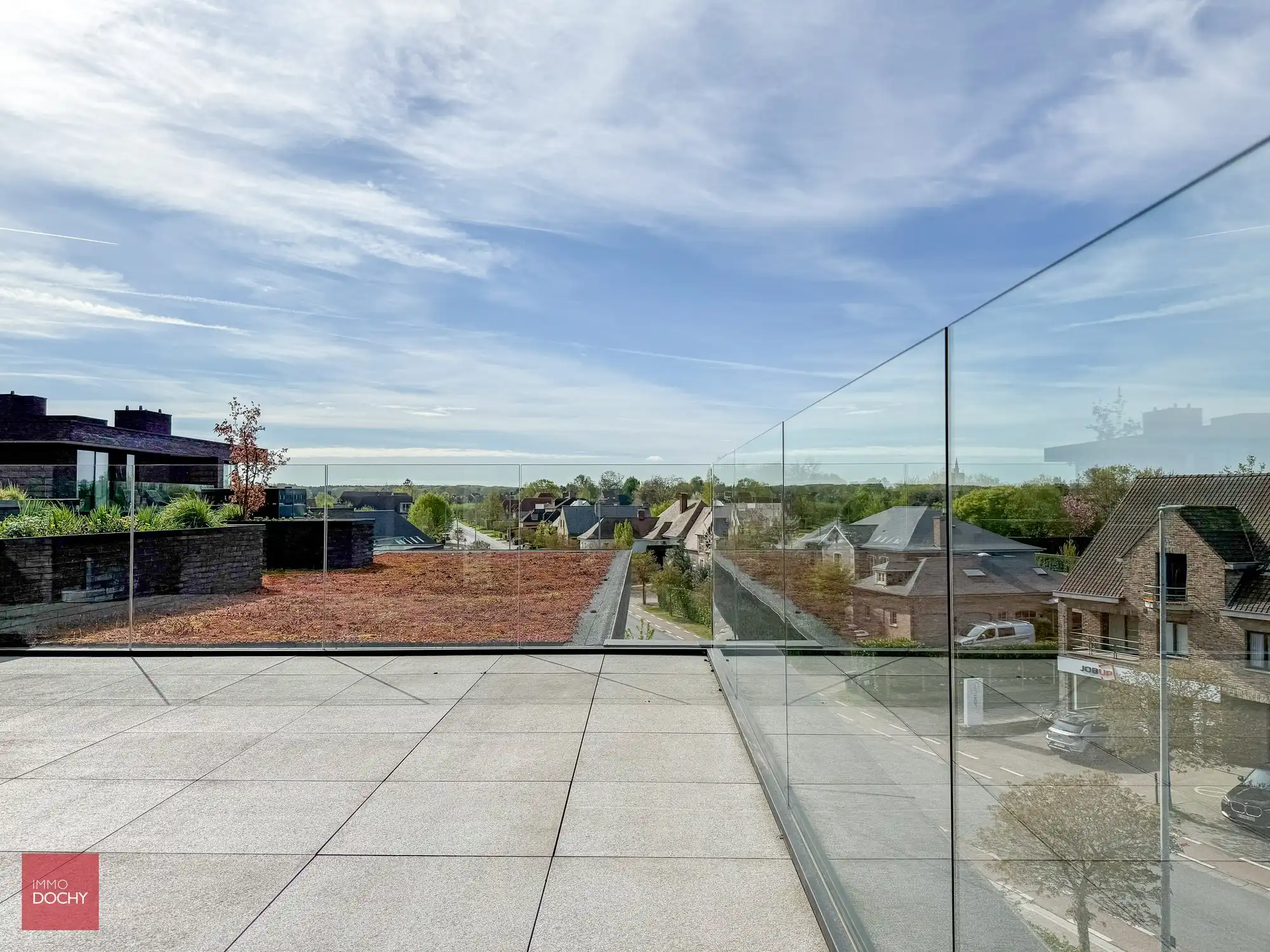 Luxe-penthouse met grote terrassen nabij centrum | Leeuwkestraat foto 3