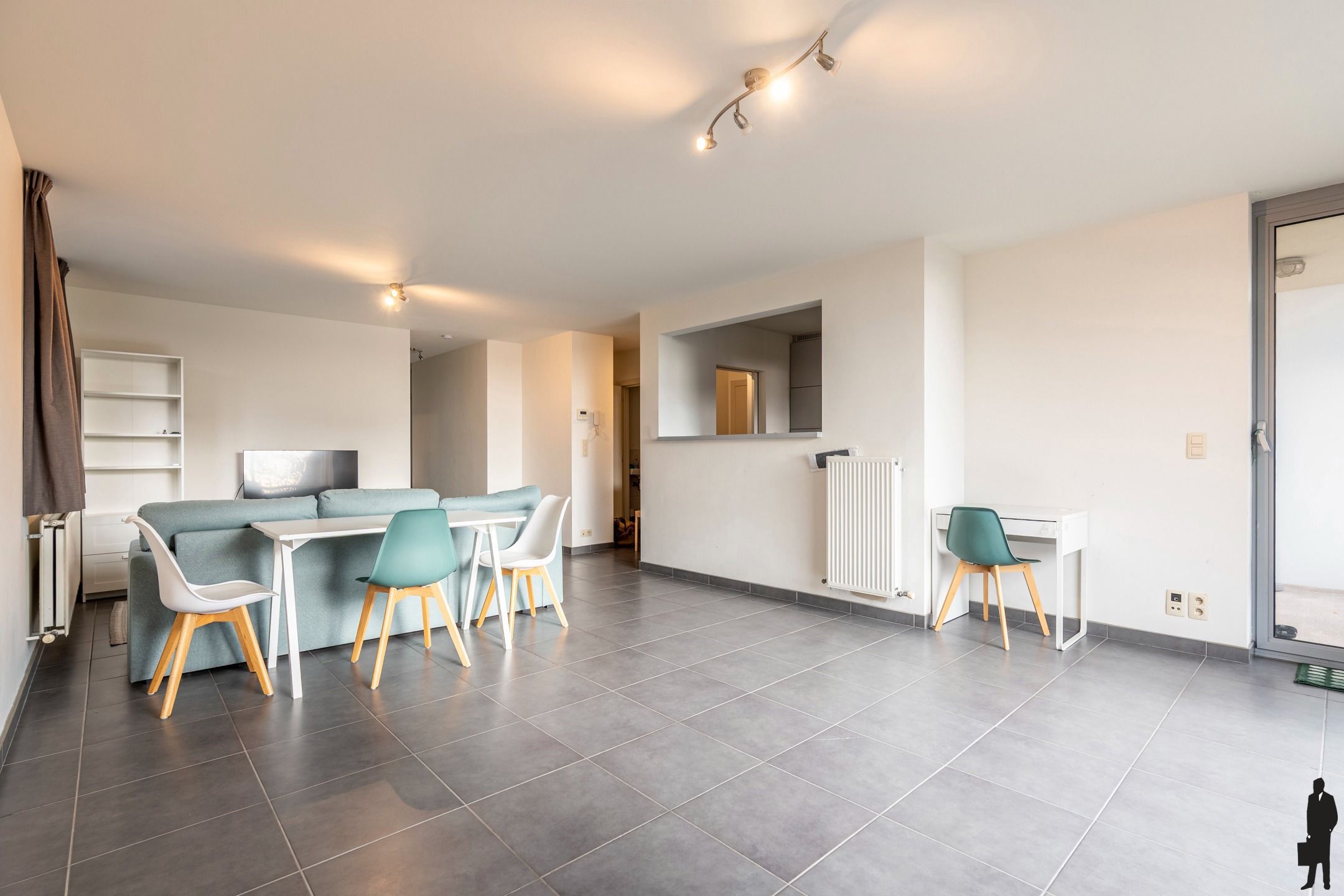 Instapklaar 3 slpk-appartement met garagebox in Turnhout foto 2