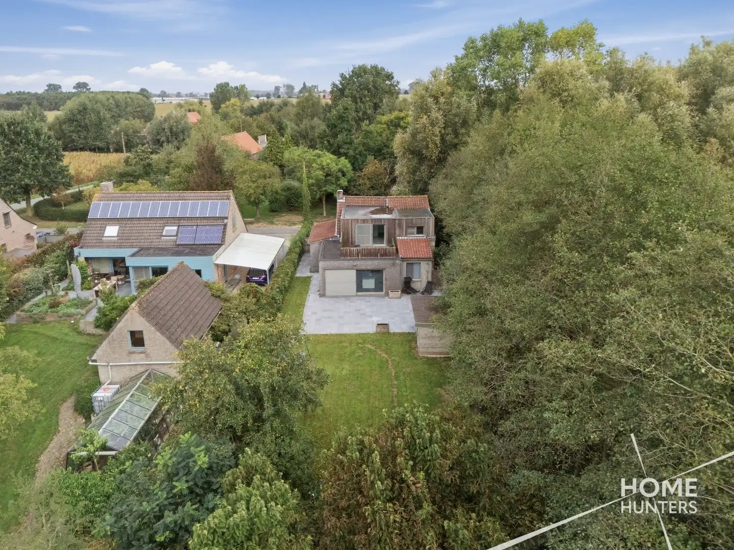 Landelijk gelegen instapklare woning met 4 slaapkamers, garage en tuin foto 24