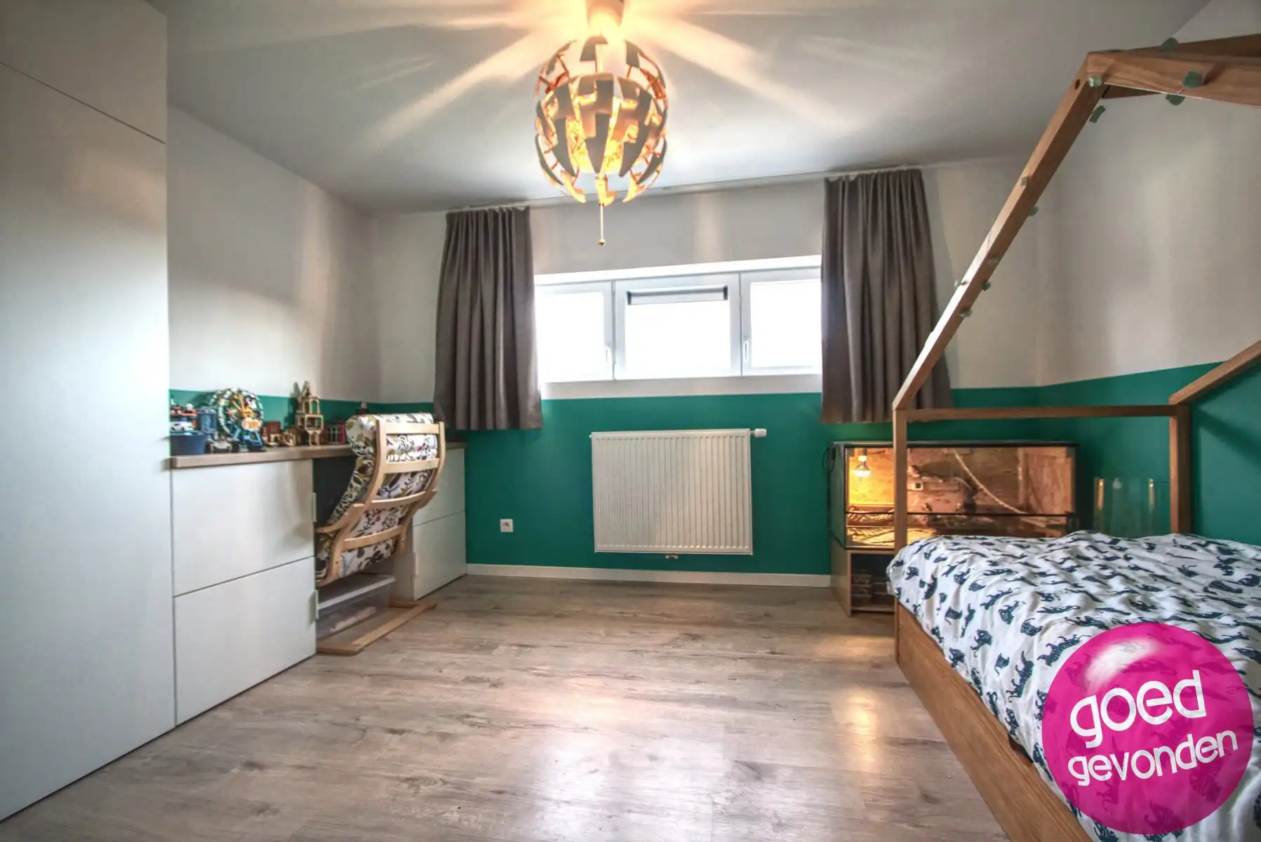 WONING - GERENOVEERD - 4 SLK - TERRAS - TUIN - PARKING foto 22